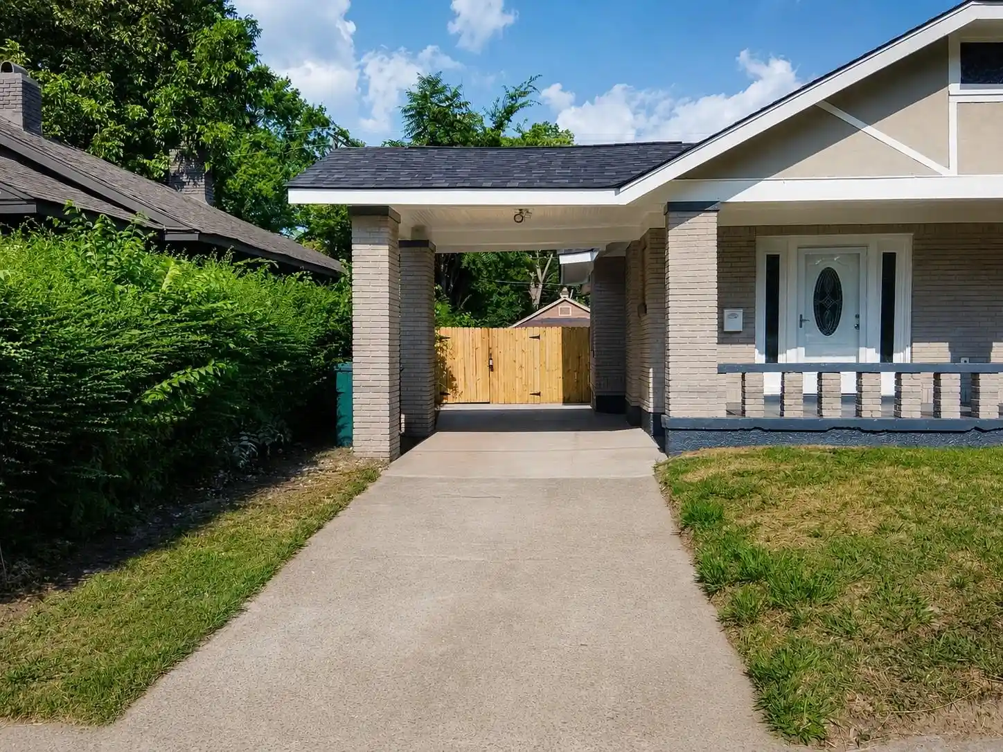 Photo 2 of Single family home for sale at 765 N Watkins St, Memphis, TN 38107 | MLS# 10228204 | Listing updated on 2026-08-12