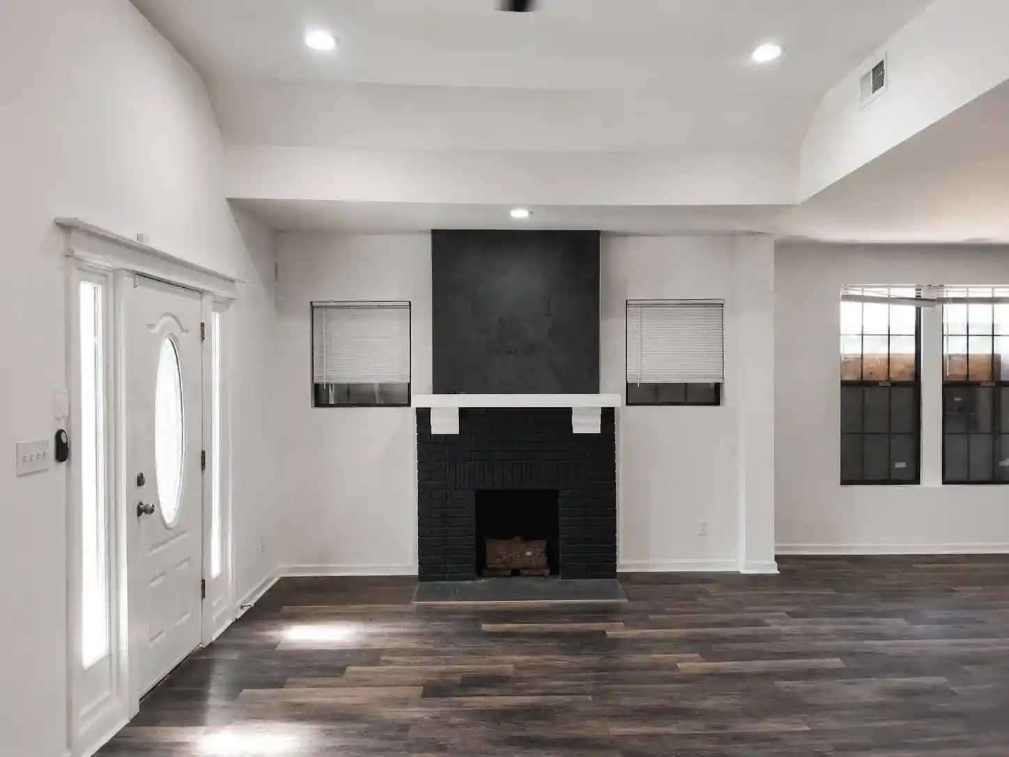 Photo 4 of Single family home for sale at 765 N Watkins St, Memphis, TN 38107 | MLS# 10228204 | Listing updated on 2026-08-12