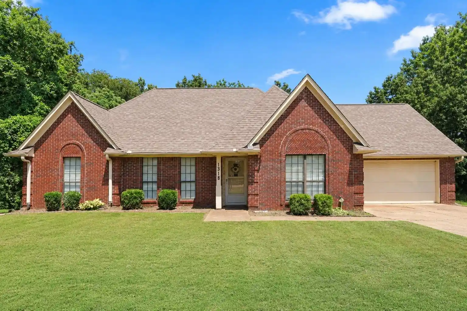1st image of 1318 Beaver Creek Rd, Brighton, TN 38011 | MLS# 10228205