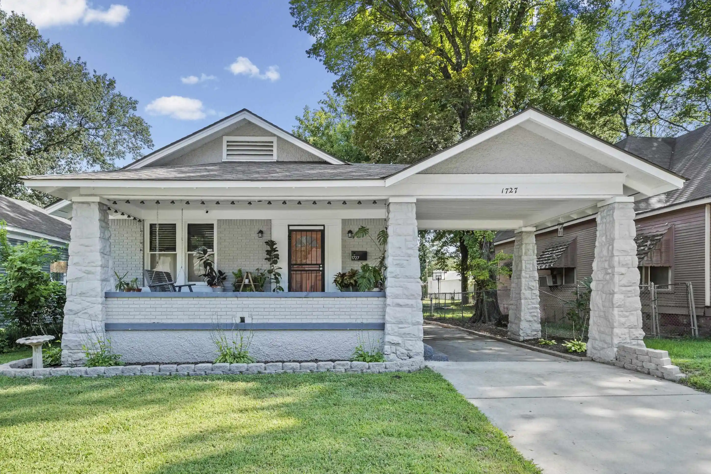 Photo 1 of Single family home for sale at 1727 Vesey Ave, Memphis, TN 38114 | MLS# 10228219 | Listing updated on 2026-10-07