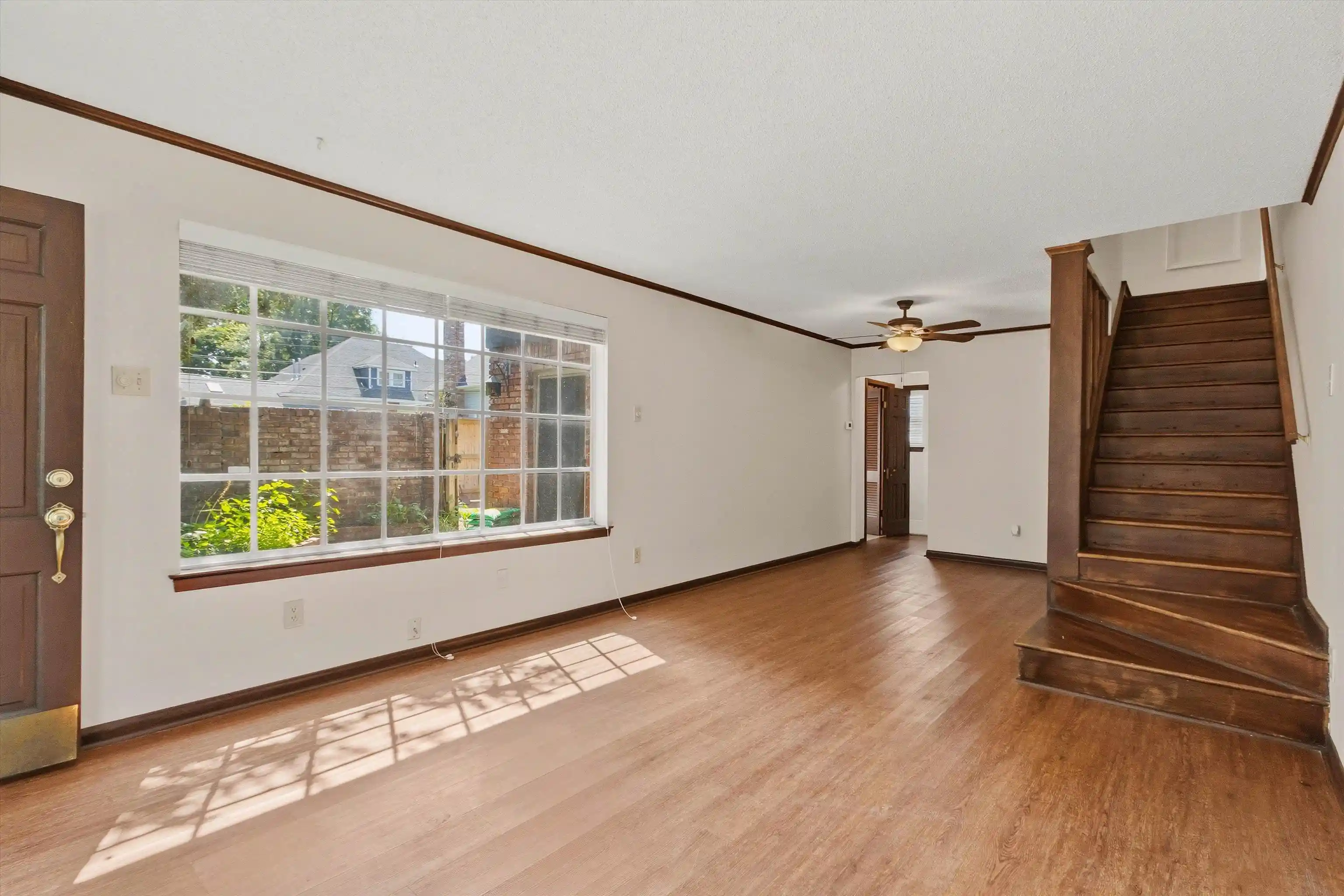 2nd image of 207 S Idlewild St, Memphis, TN 38104 | MLS# 10228234