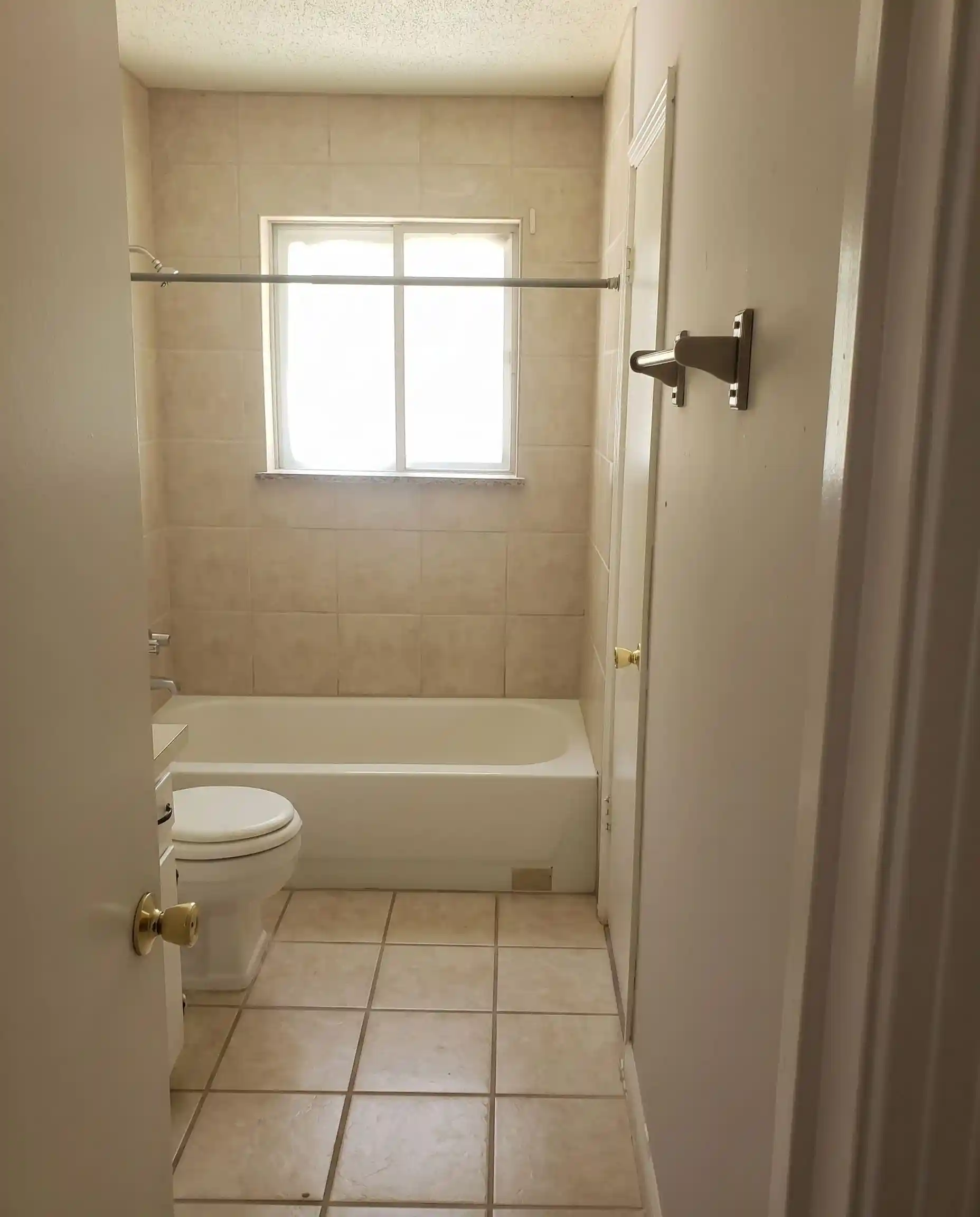 Photo 3 of Single family home for sale at 644 Northaven Dr, Memphis, TN 38127 | MLS# 10228260 | Listing updated on 2026-08-13