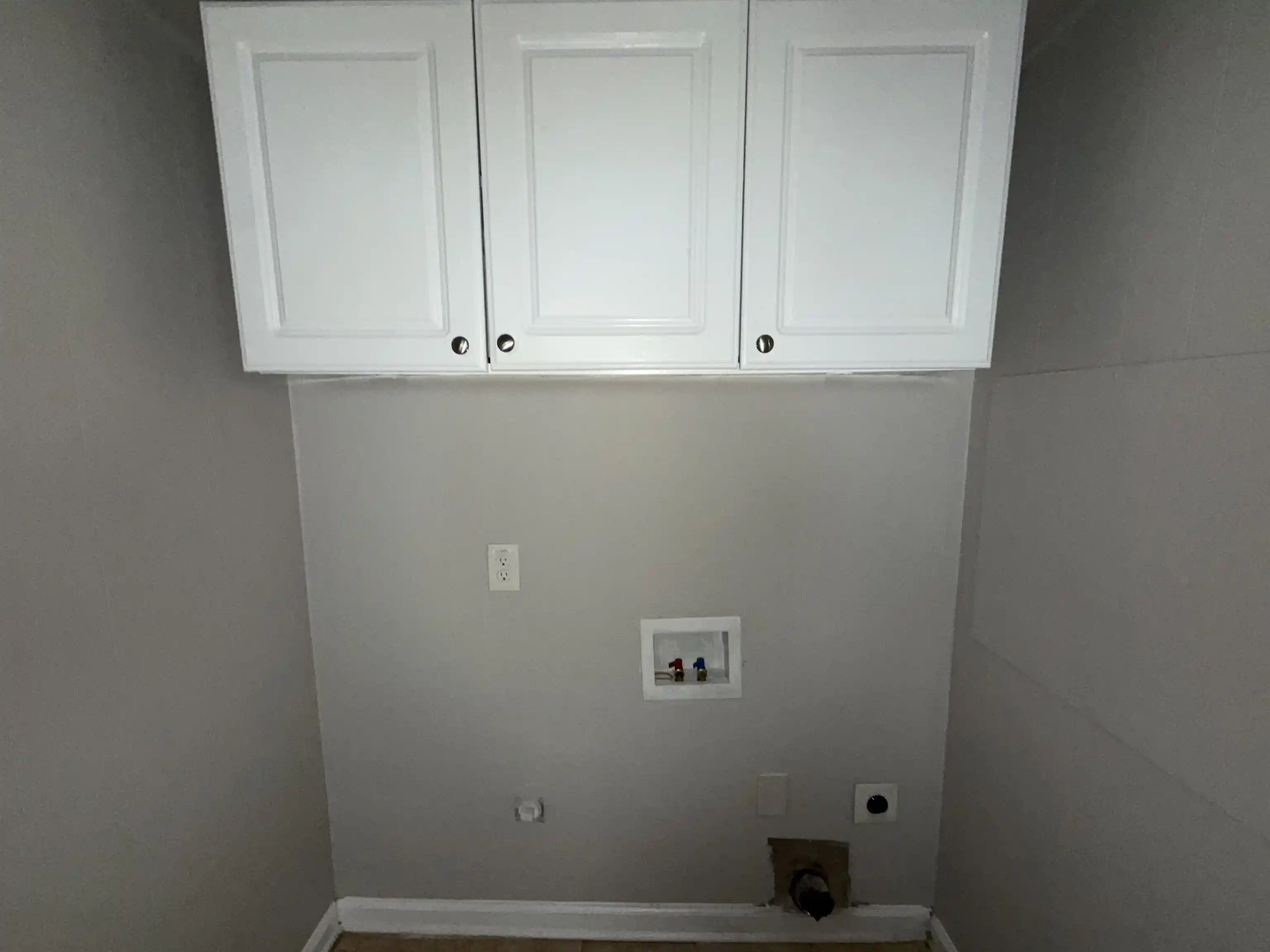 Photo 4 of Single family home for sale at 825 Bowen Cir, Memphis, TN 38122 | MLS# 10228272 | Listing updated on 2026-09-23