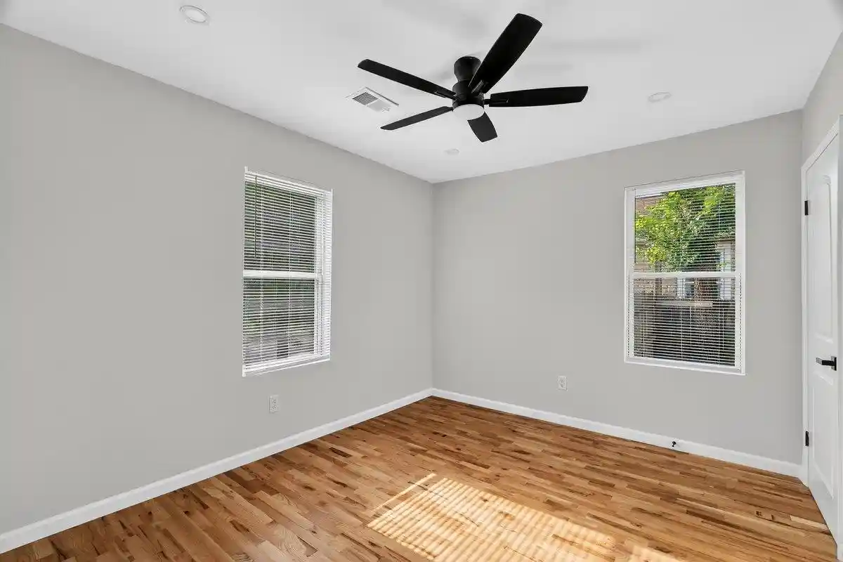 Photo 3 of Sale Pending at 1047 Maria St, Memphis, TN 38122 | MLS# 10228273 | Listing updated on 2026-09-01