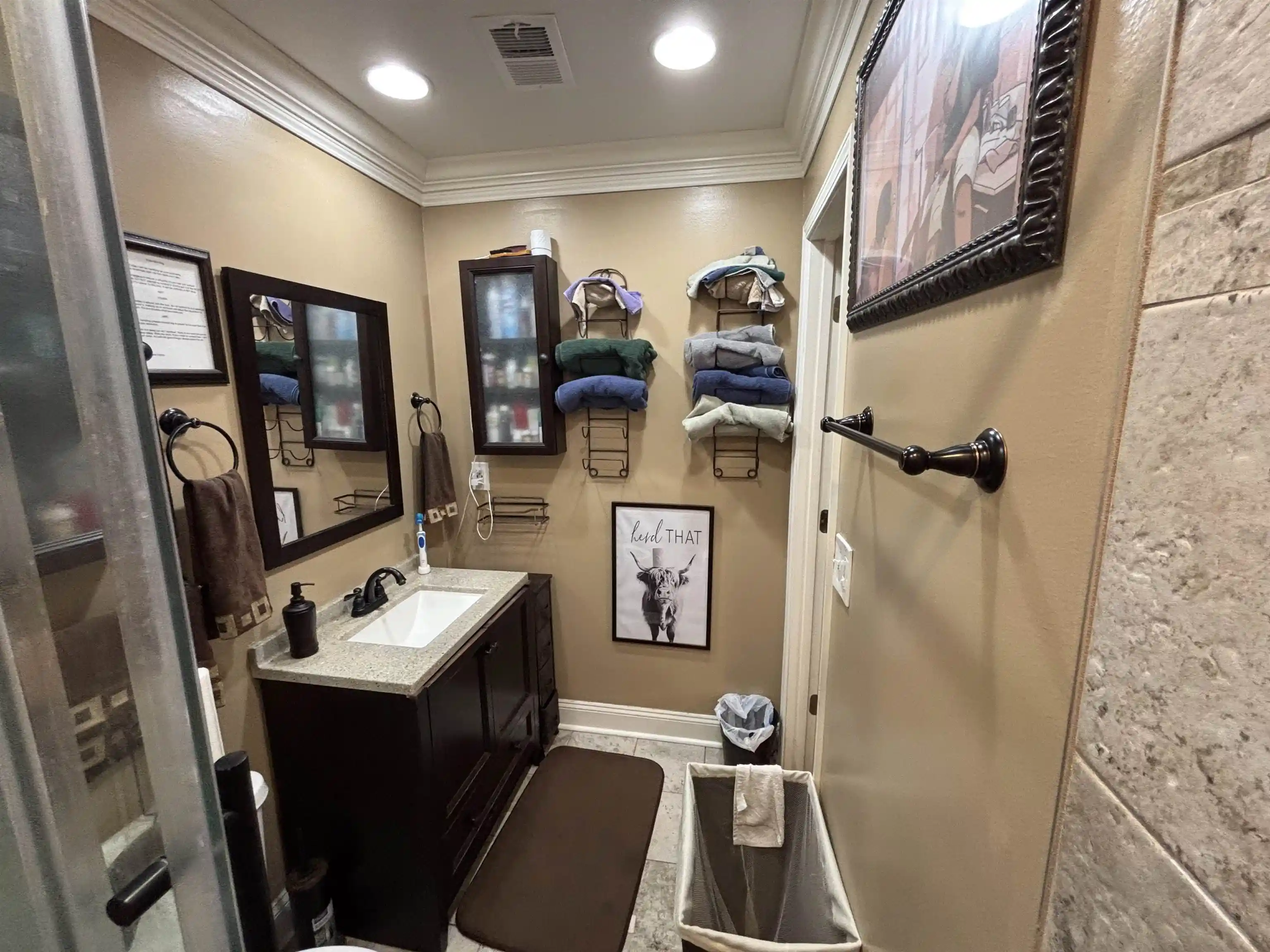 3rd image of 6892 Starkenburg Ln, Memphis, TN 38115 | MLS# 10228282