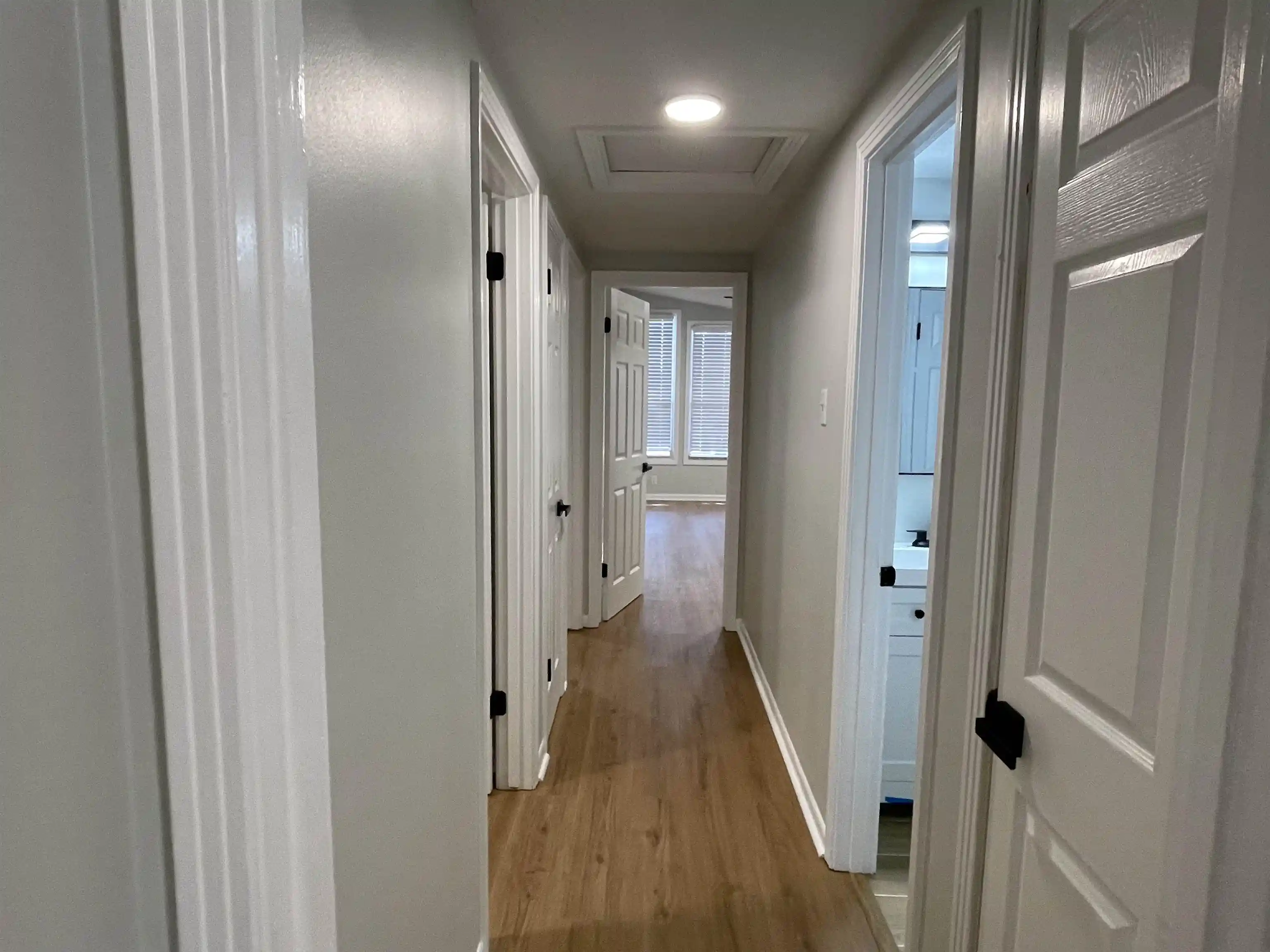 Photo 4 of Single family home for sale at 3562 Monessen Dr, Memphis, TN 38128 | MLS# 10228290 | Listing updated on 2026-10-06