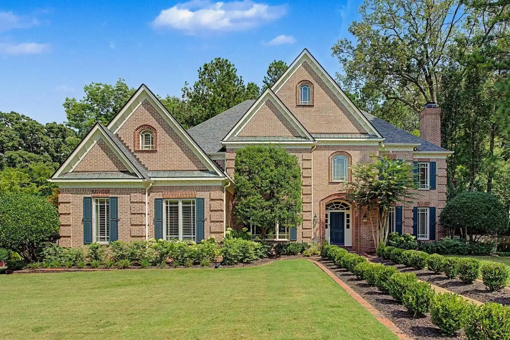 Photo 1 of Single family home for sale at 2500 Birnam Wood Dr, Germantown, TN 38138 | MLS# 10228295 | Listing updated on 2026-08-13