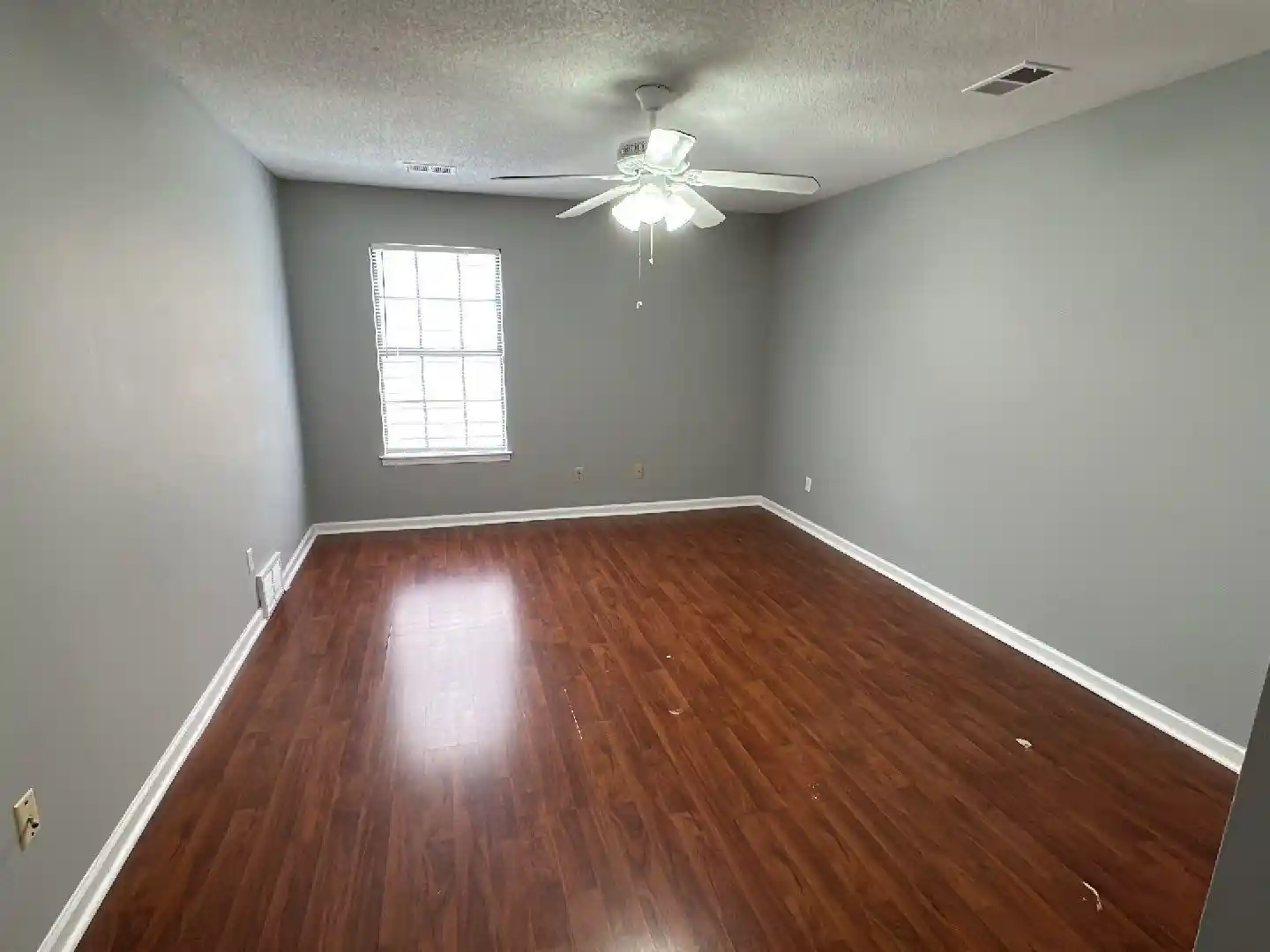 Photo 1 of Townhouse for sale at 1670 Old Ml Strm Dr, Cordova, TN 38016 | MLS# 10228314 | Listing updated on 2026-09-10