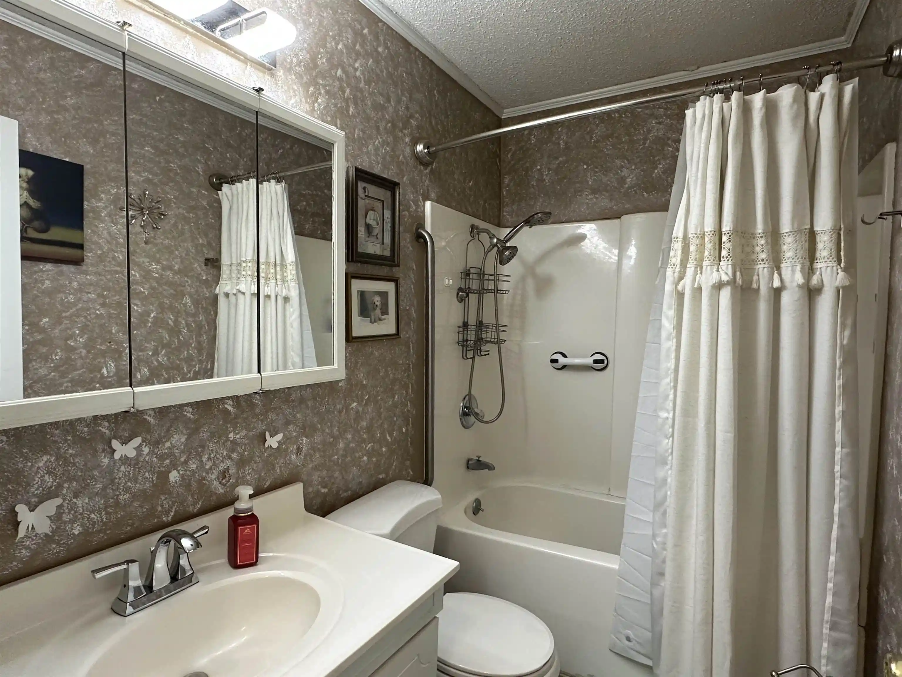 Photo 4 of Single family home for sale at 155 Meadowlane Dr, Savannah, TN 38372 | MLS# 10228332 | Listing updated on 2026-09-24