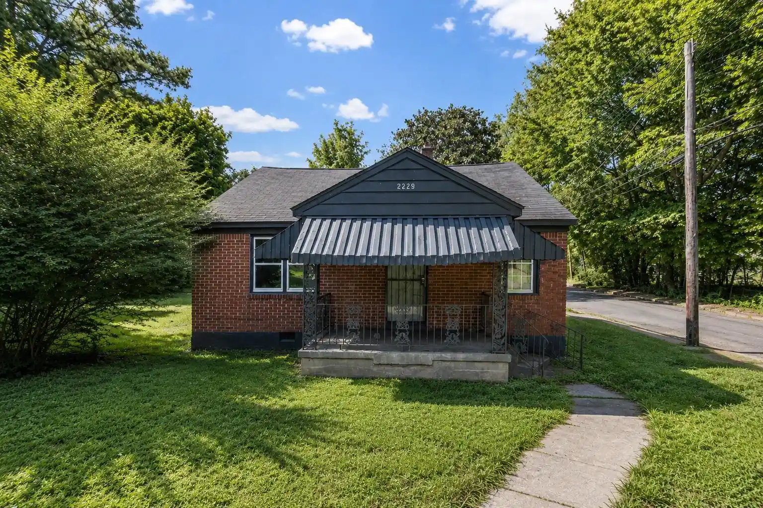 Photo 1 of Single family home for sale at 2229 Zanone Ave, Memphis, TN 38114 | MLS# 10228333 | Listing updated on 2026-08-13