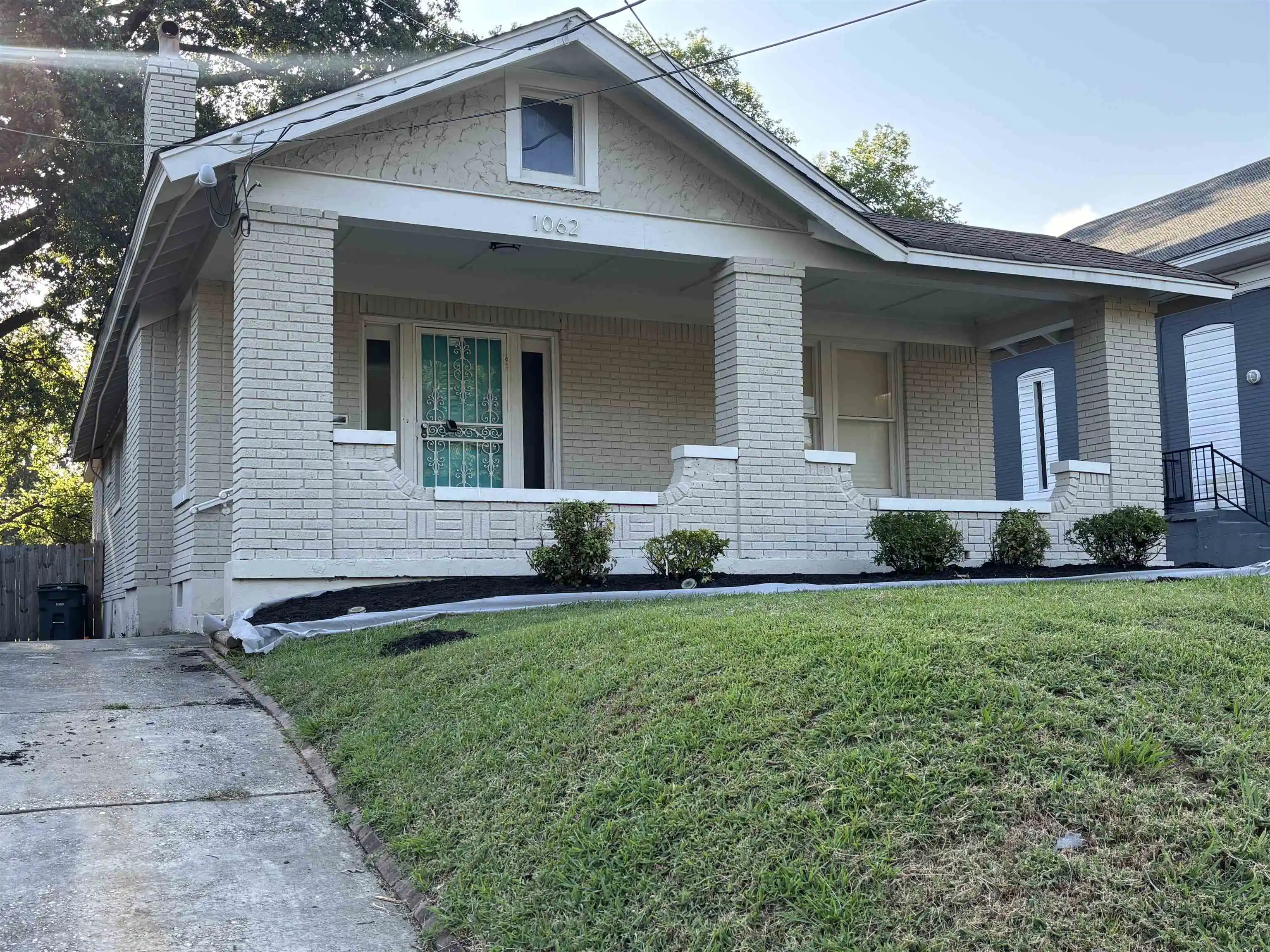 Photo 2 of Single family home for sale at 1062 Rozelle St, Memphis, TN 38114 | MLS# 10228335 | Listing updated on 2026-08-13