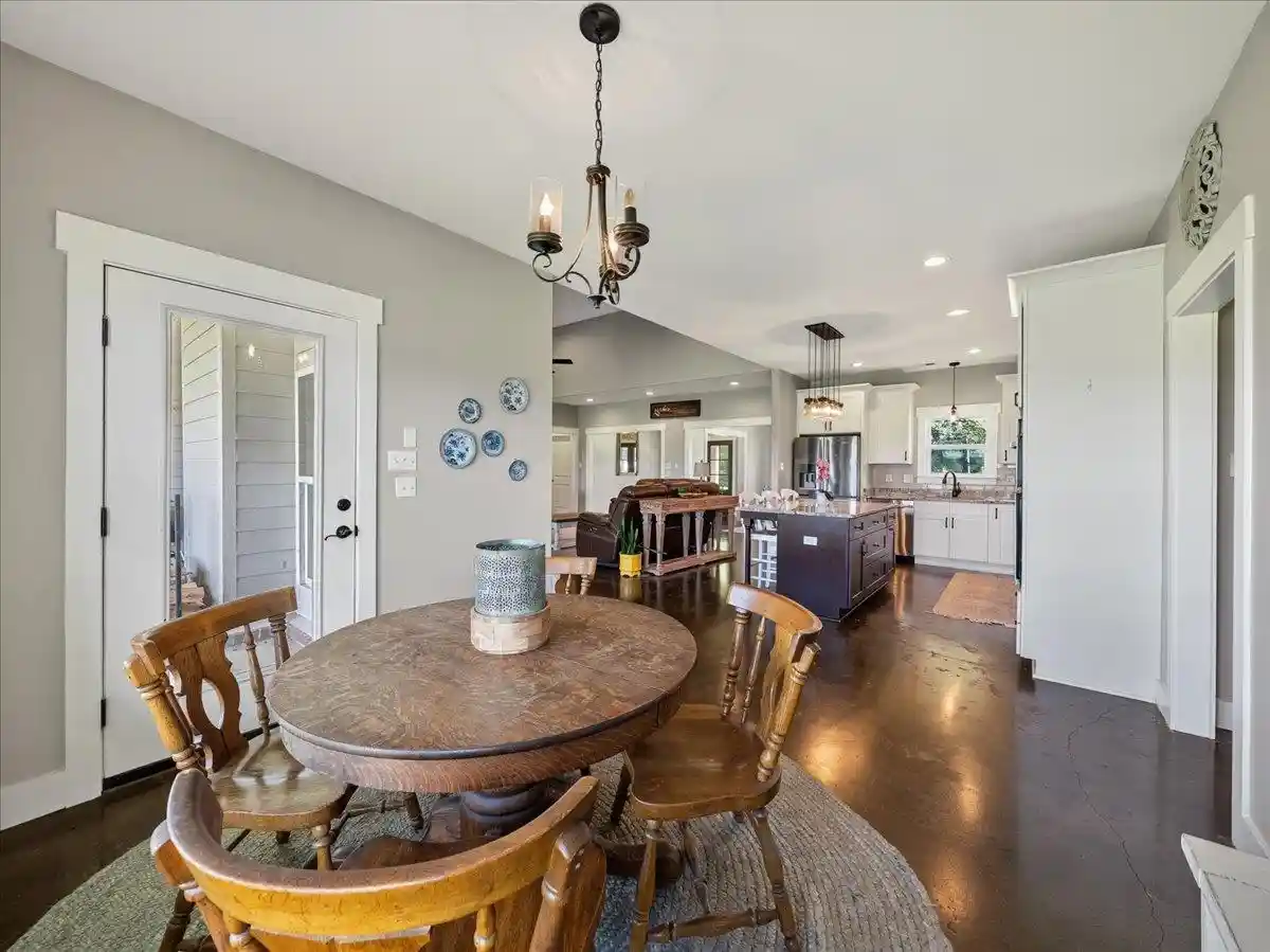 Photo 3 of Single family home for sale at 1550 Lakeview Dr, Unincorporated, TN 38017 | MLS# 10228347 | Listing updated on 2026-09-10