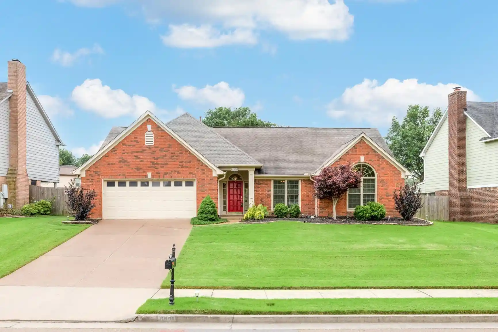 Photo 1 of Sale Pending at 6681 Stonetrace Dr, Bartlett, TN 38135 | MLS# 10228382 | Listing updated on 2026-08-18