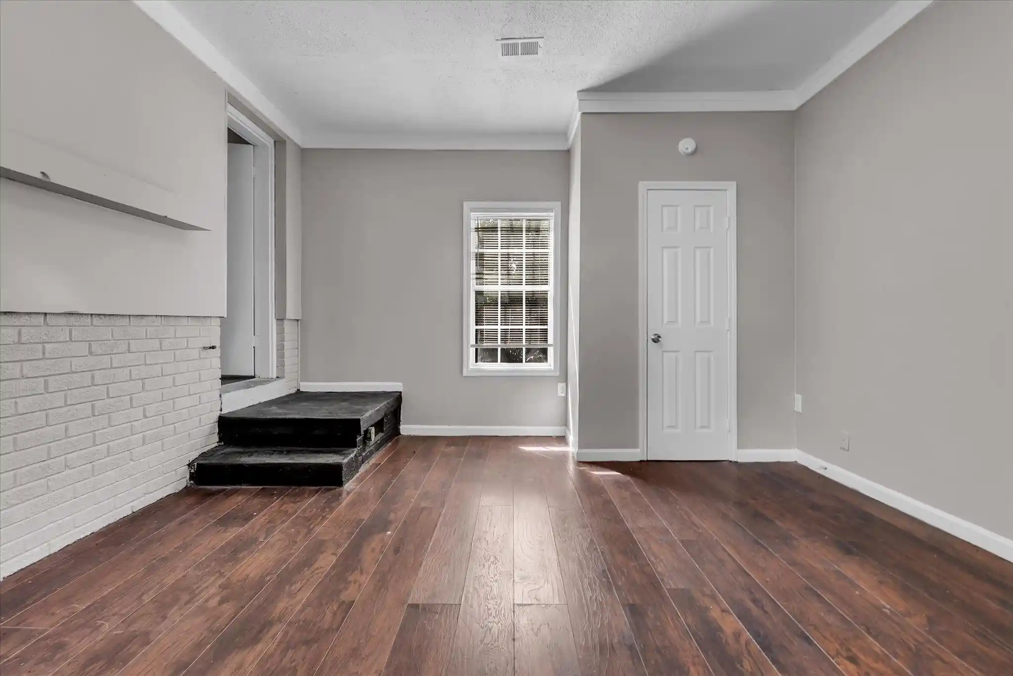 Photo 3 of Single family home for sale at 3186 S Edgeware Rd, Memphis, TN 38118 | MLS# 10228411 | Listing updated on 2026-08-28