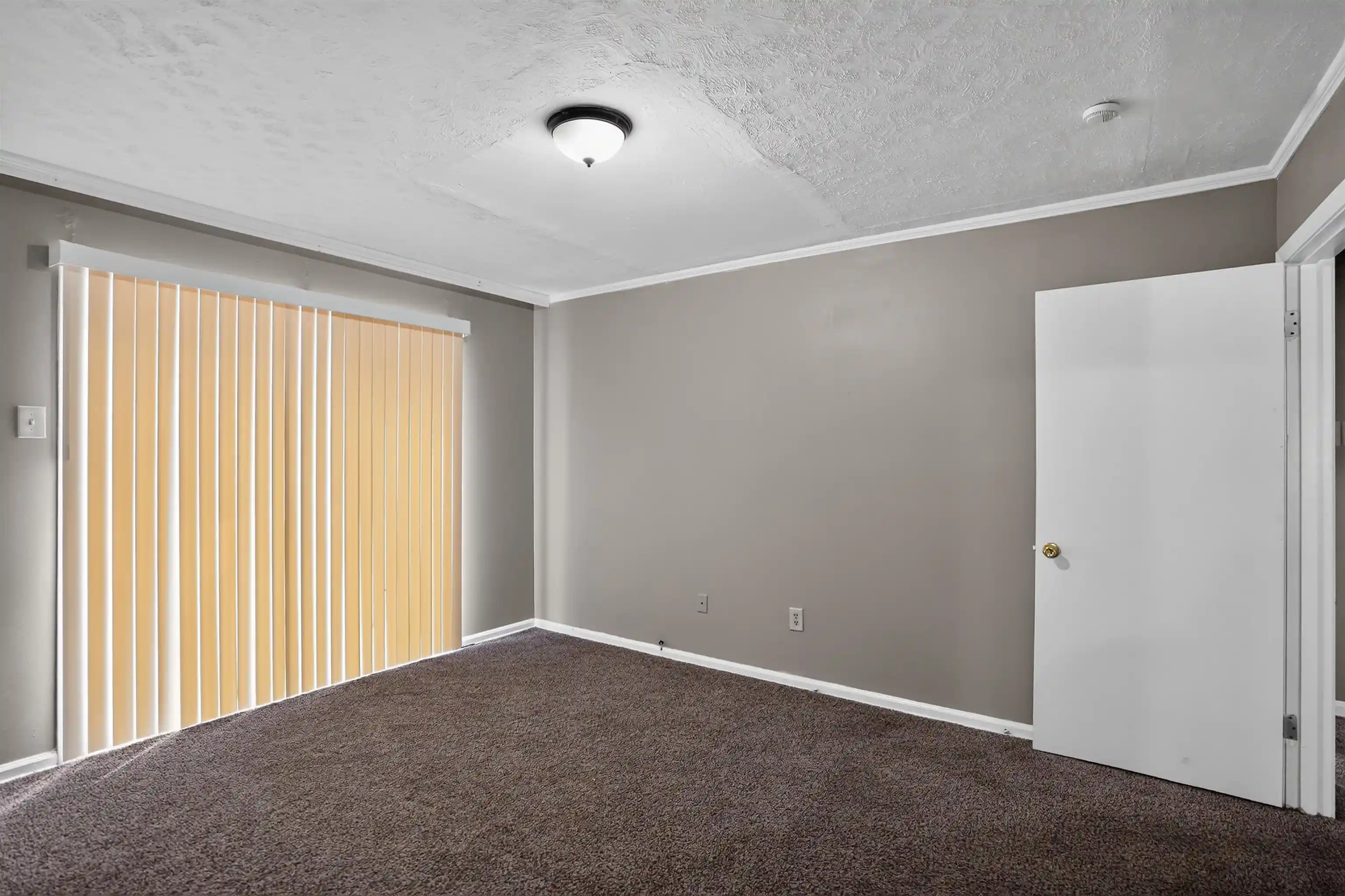 Photo 4 of Sale Pending at 3244 Boxdale St, Memphis, TN 38118 | MLS# 10228413 | Listing updated on 2026-09-23