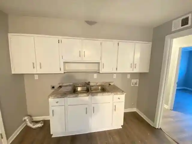 Photo 1 of Single family home for sale at 2175 Stephanie Ave, Memphis, TN 38127 | MLS# 10228416 | Listing updated on 2026-08-14