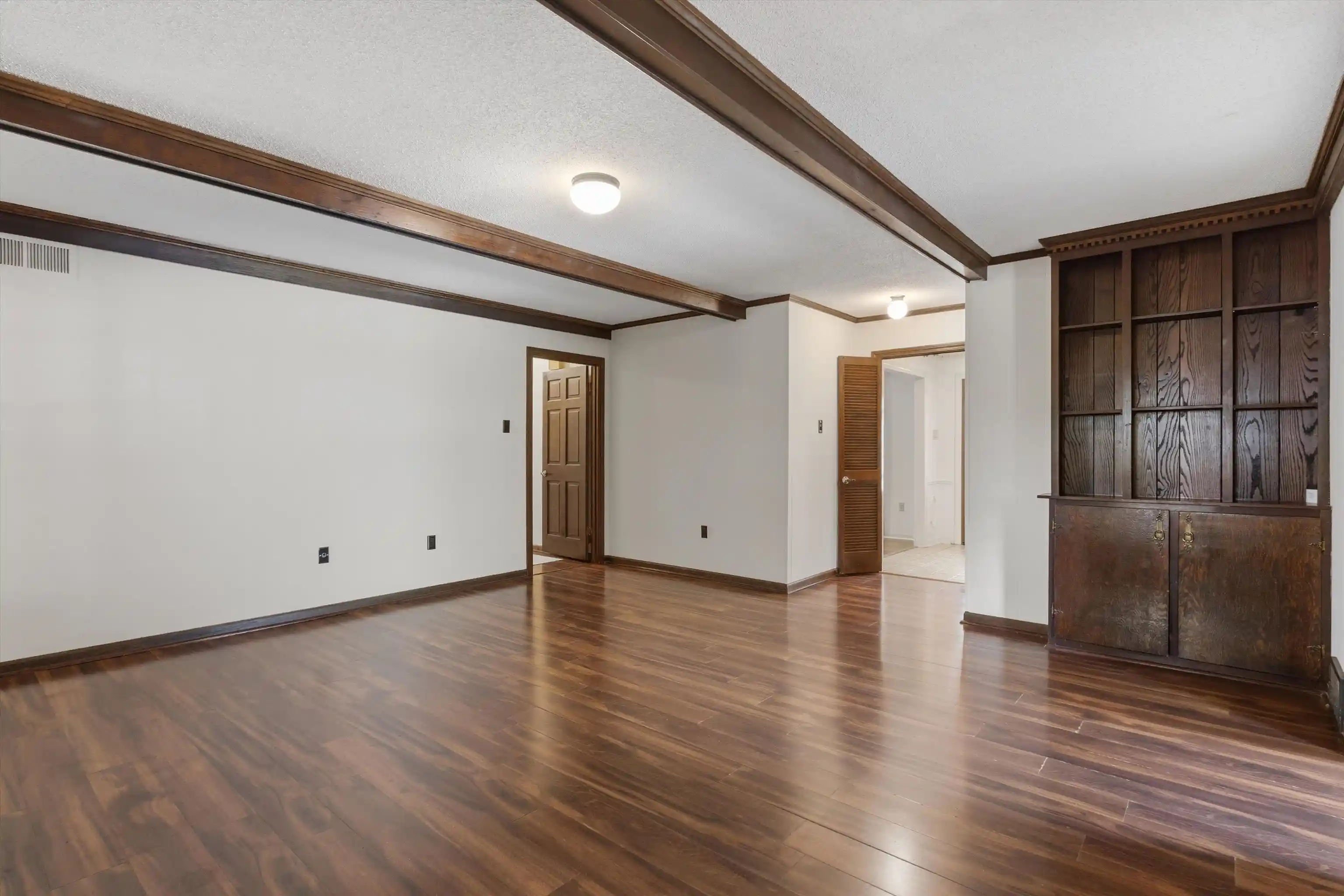 3rd image of 5993 Bridle Path Dr, Bartlett, TN 38134 | MLS# 10228420