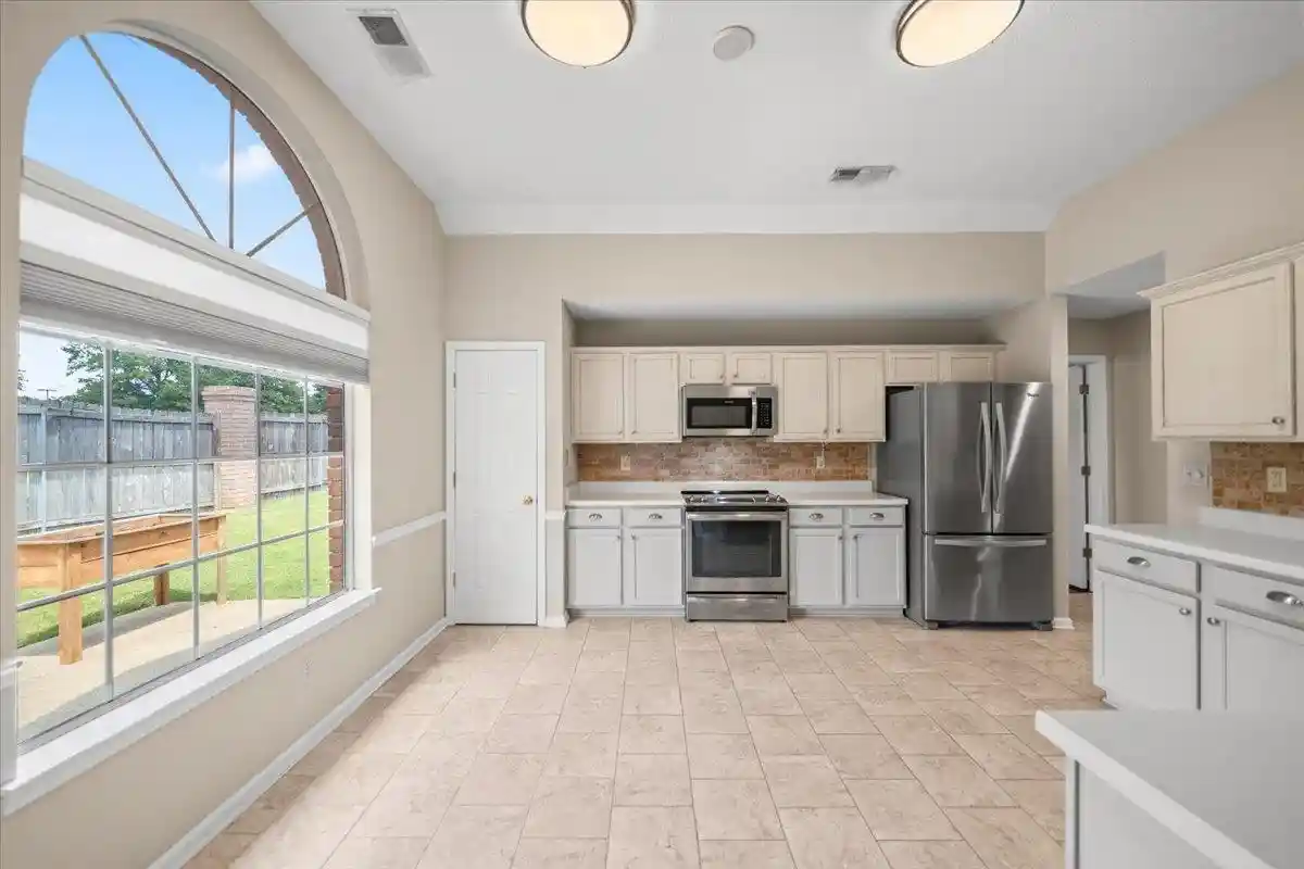 Photo 3 of Single family home for sale at 6484 Gillia Cir, Bartlett, TN 38135 | MLS# 10228421 | Listing updated on 2026-09-22