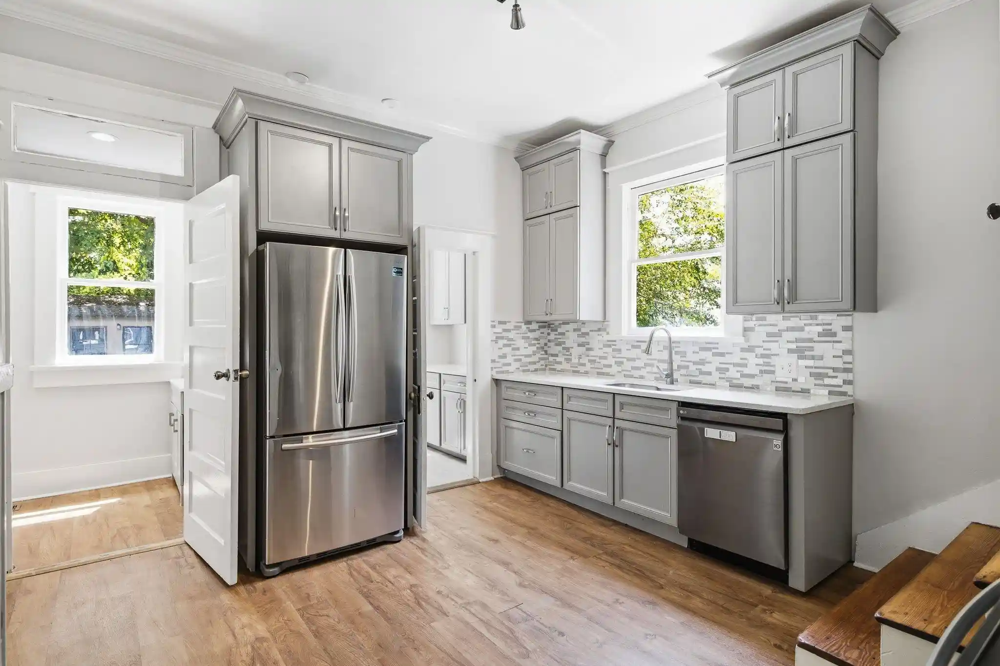 2nd image of 2001 Nelson Ave, Memphis, TN 38104 | MLS# 10228424