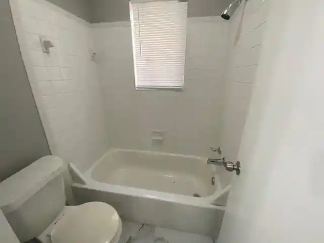 Photo 2 of Sale Pending at 3393 Sunnyfield Cv, Memphis, TN 38118 | MLS# 10228425 | Listing updated on 2026-08-30