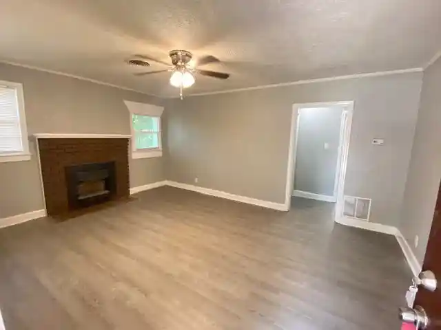 Photo 3 of Sale Pending at 2382 Vanderbilt Rd, Memphis, TN 38106 | MLS# 10228428 | Listing updated on 2026-09-02