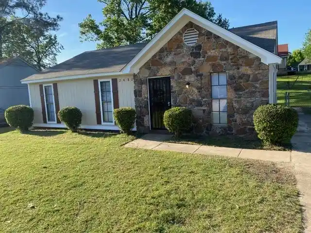 Photo 1 of Single family home for sale at 2482 Redvers Ave, Memphis, TN 38127 | MLS# 10228430 | Listing updated on 2026-08-14