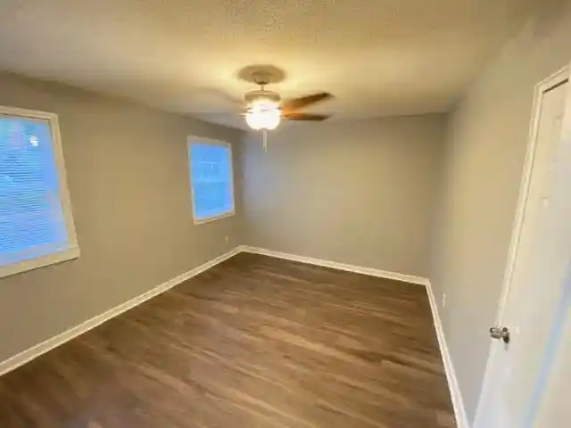 2nd image of 907 909 Meagher St, Memphis, TN 38108 | MLS# 10228431
