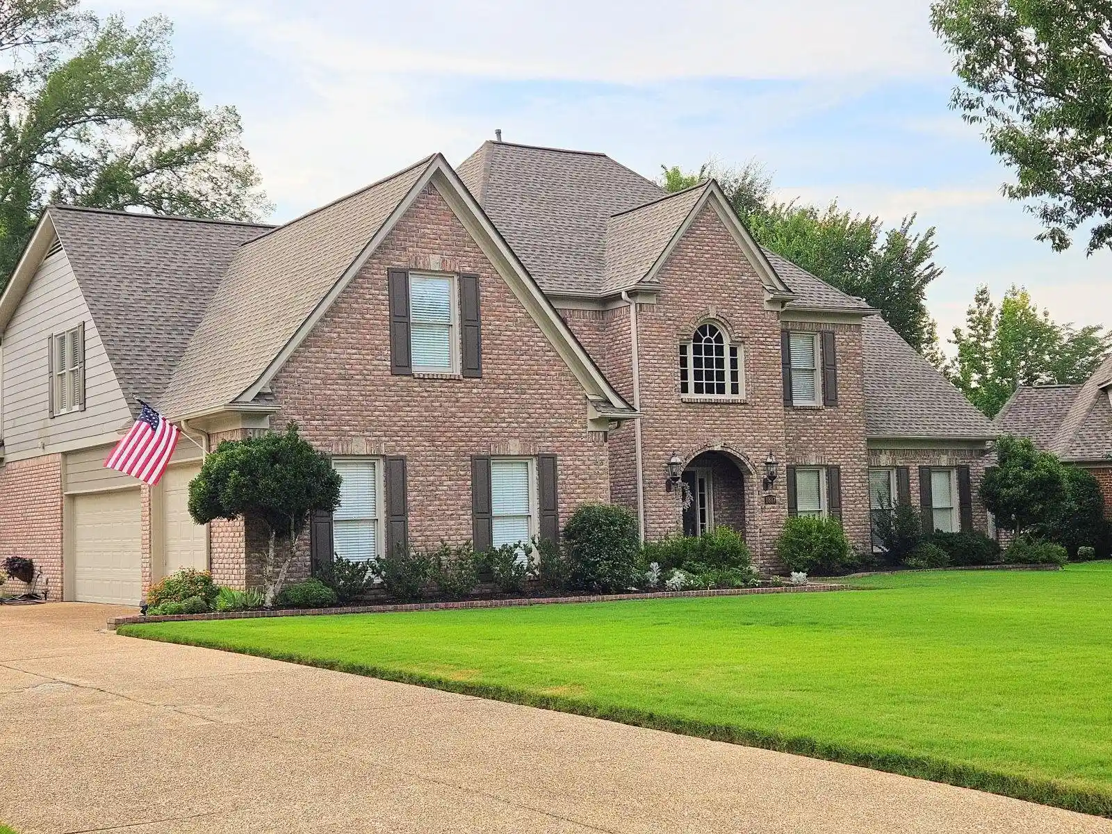 Photo 1 of Single family home for sale at 1807 Campden Dr, Collierville, TN 38017 | MLS# 10228432 | Listing updated on 2026-08-31