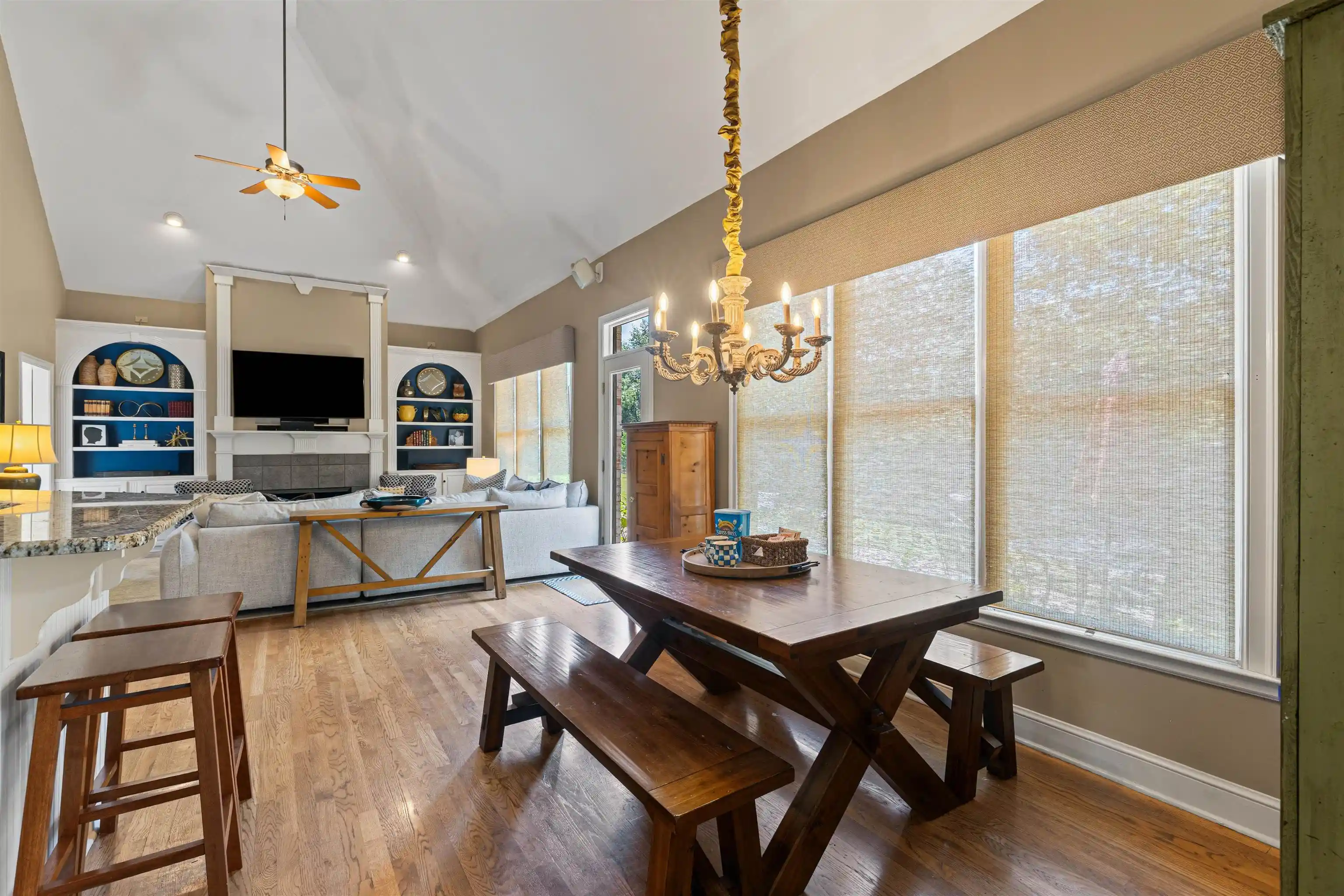 Photo 2 of Single family home for sale at 8935 W Grovelawn Cv, Germantown, TN 38139 | MLS# 10228444 | Listing updated on 2026-08-19
