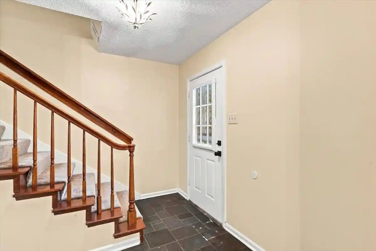 Photo 2 of Condo for sale at 1935 Innsbruck Dr #45, Germantown, TN 38138 | MLS# 10228468 | Listing updated on 2026-09-13