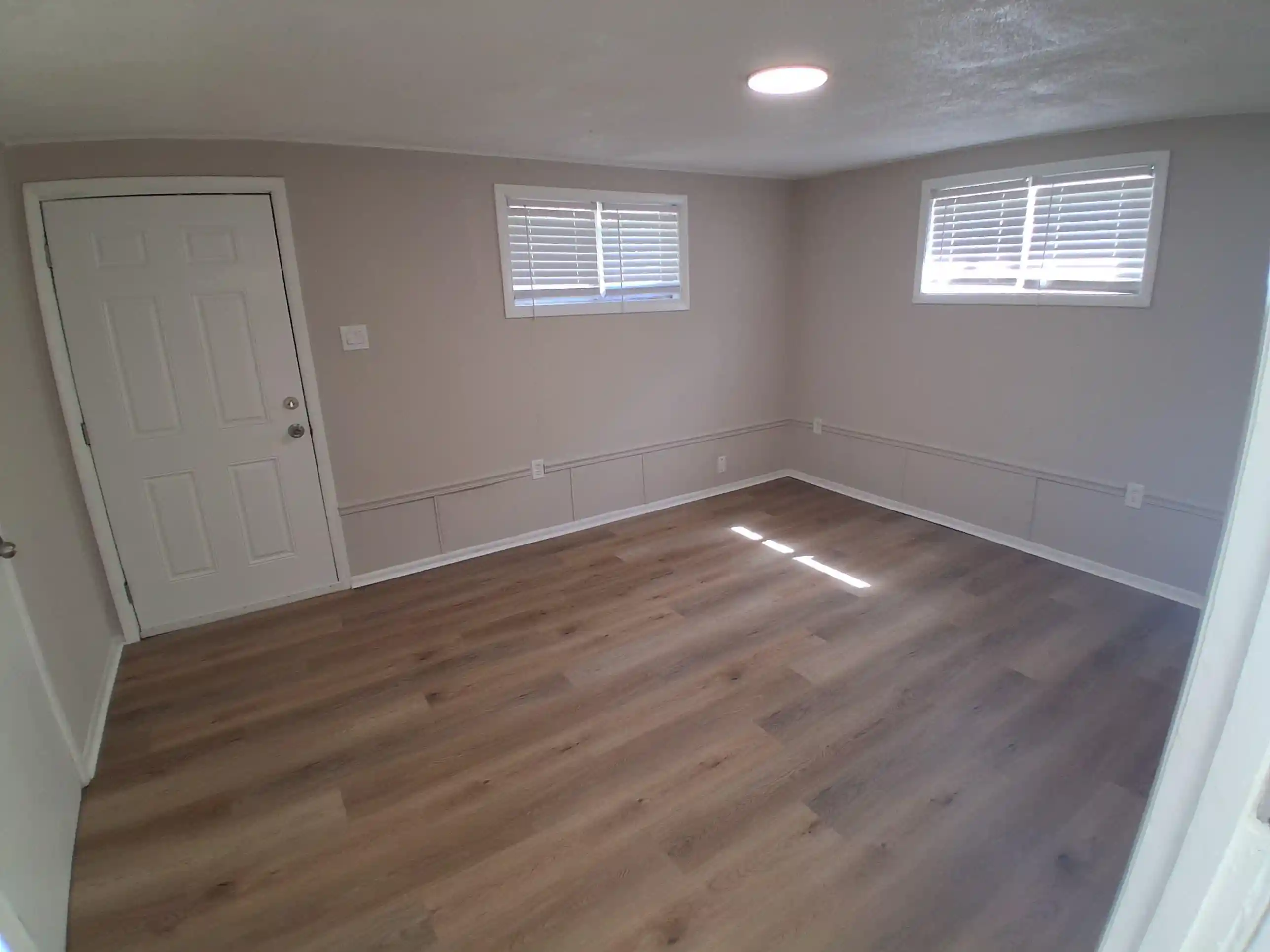 Photo 1 of Sale Pending at 2805 W Lake Shore Dr, Memphis, TN 38127 | MLS# 10228471 | Listing updated on 2026-09-02