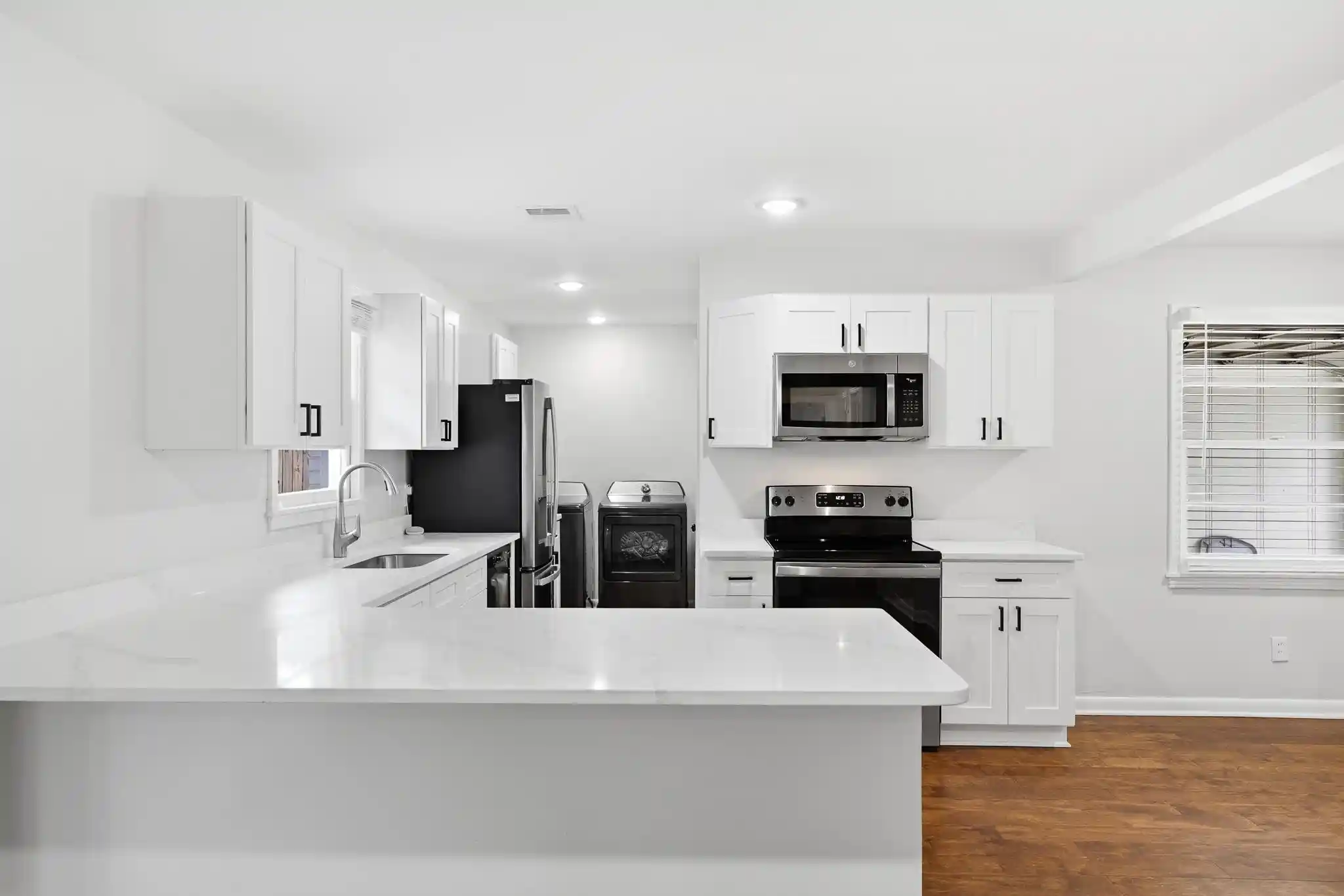 3rd image of 4996 Wingdale Rd, Memphis, TN 38117 | MLS# 10228483