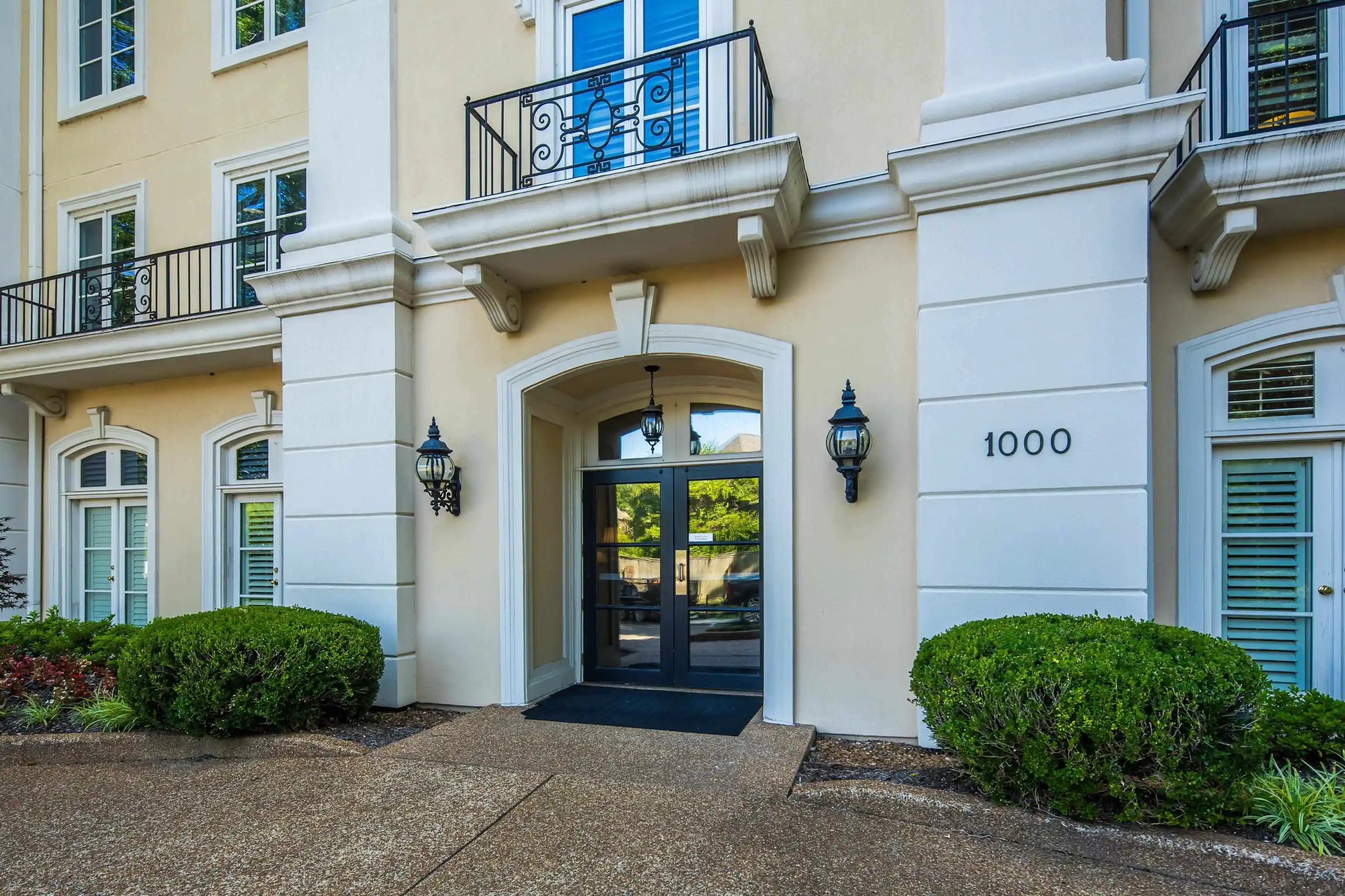 1st image of 1000 Murray Hill Ln #404, Memphis, TN 38120 | MLS# 10228496