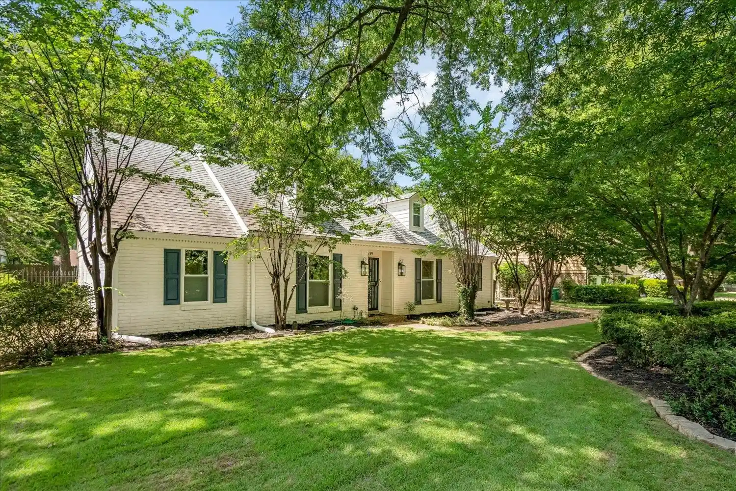 Photo 1 of Single family home for sale at 1539 Riverdale Rd, Germantown, TN 38138 | MLS# 10228517 | Listing updated on 2026-08-27