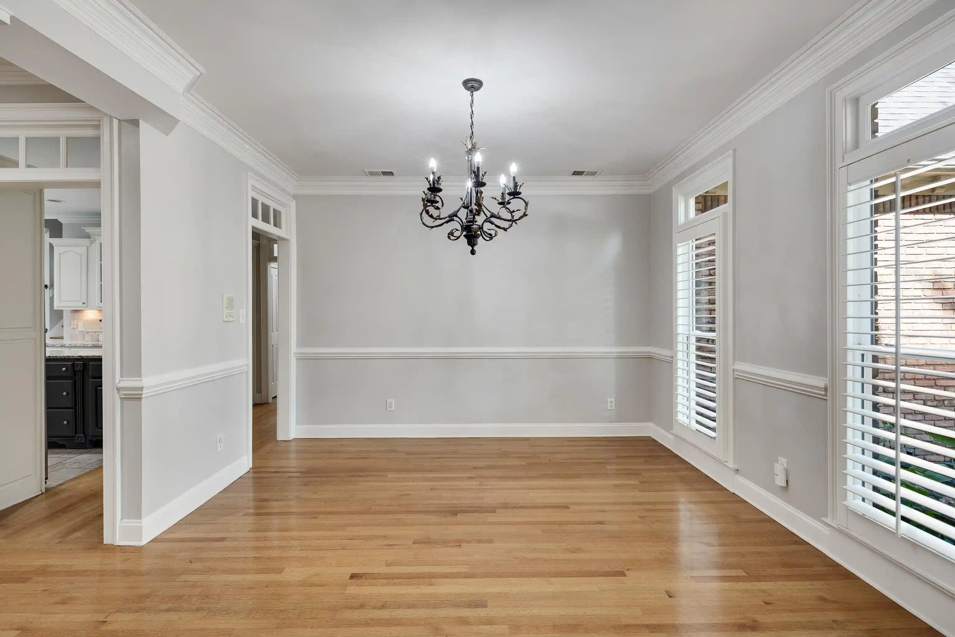 Photo 3 of Single family home for sale at 909 Juliana Cv, Collierville, TN 38017 | MLS# 10228519 | Listing updated on 2026-09-14