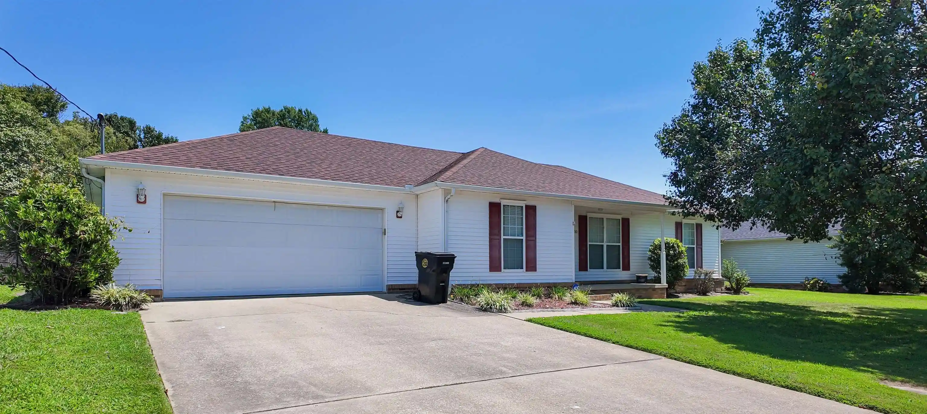 1st image of 900 Sir James Ave, Dyersburg, TN 38024 | MLS# 10228522