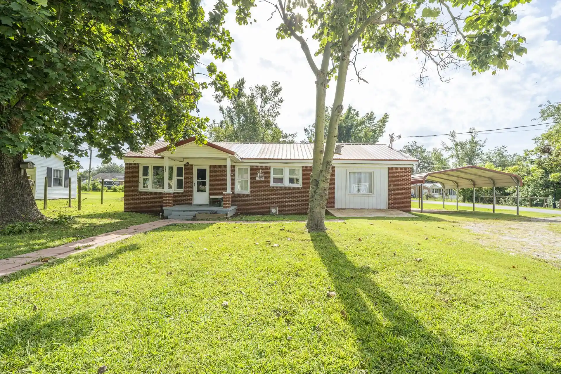 1st image of 435 Belmont Rd, Savannah, TN 38372 | MLS# 10228525