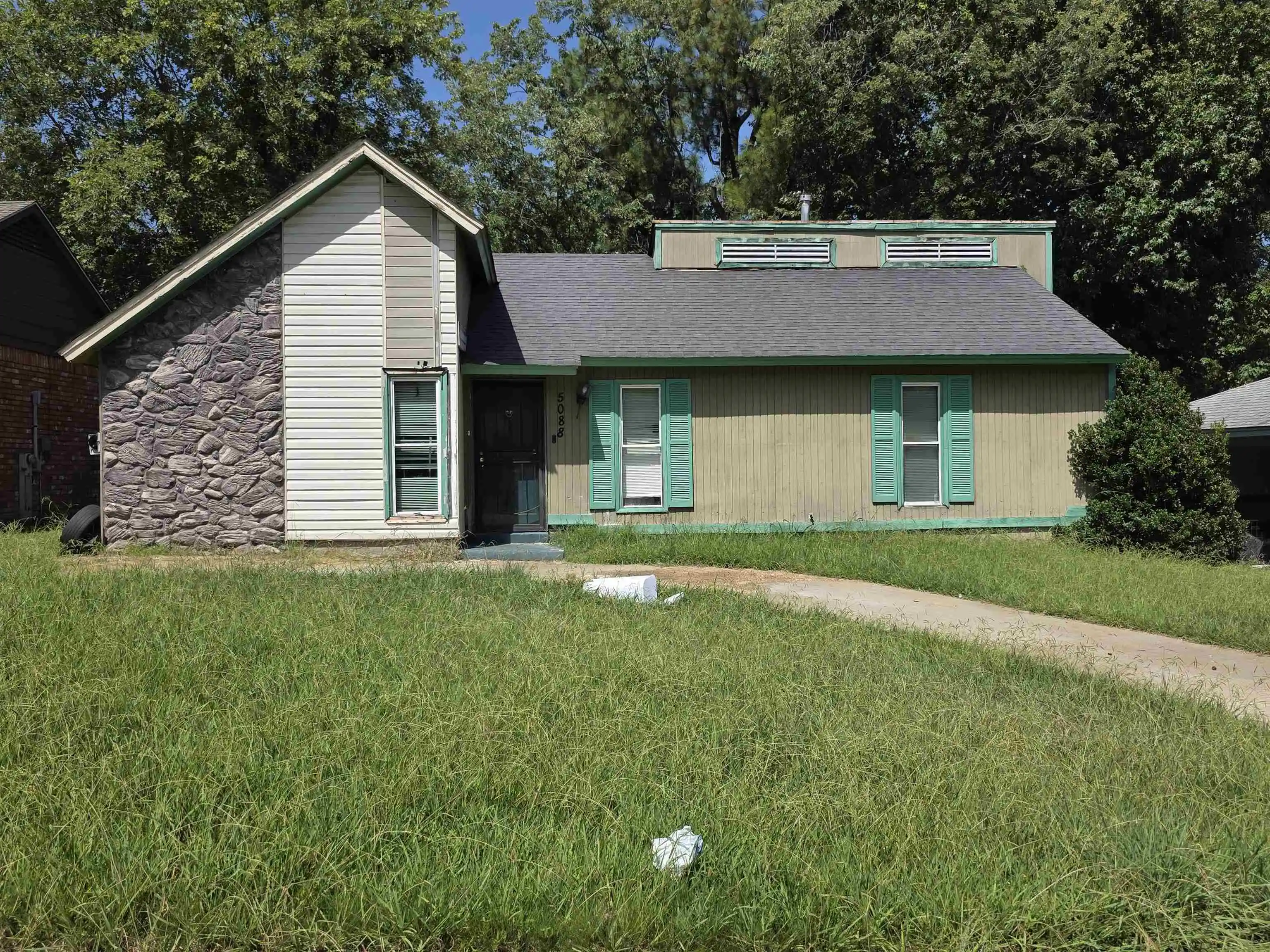 Photo 1 of Single family home for sale at 5088 Breckenwood Dr, Memphis, TN 38127 | MLS# 10228532 | Listing updated on 2026-08-28