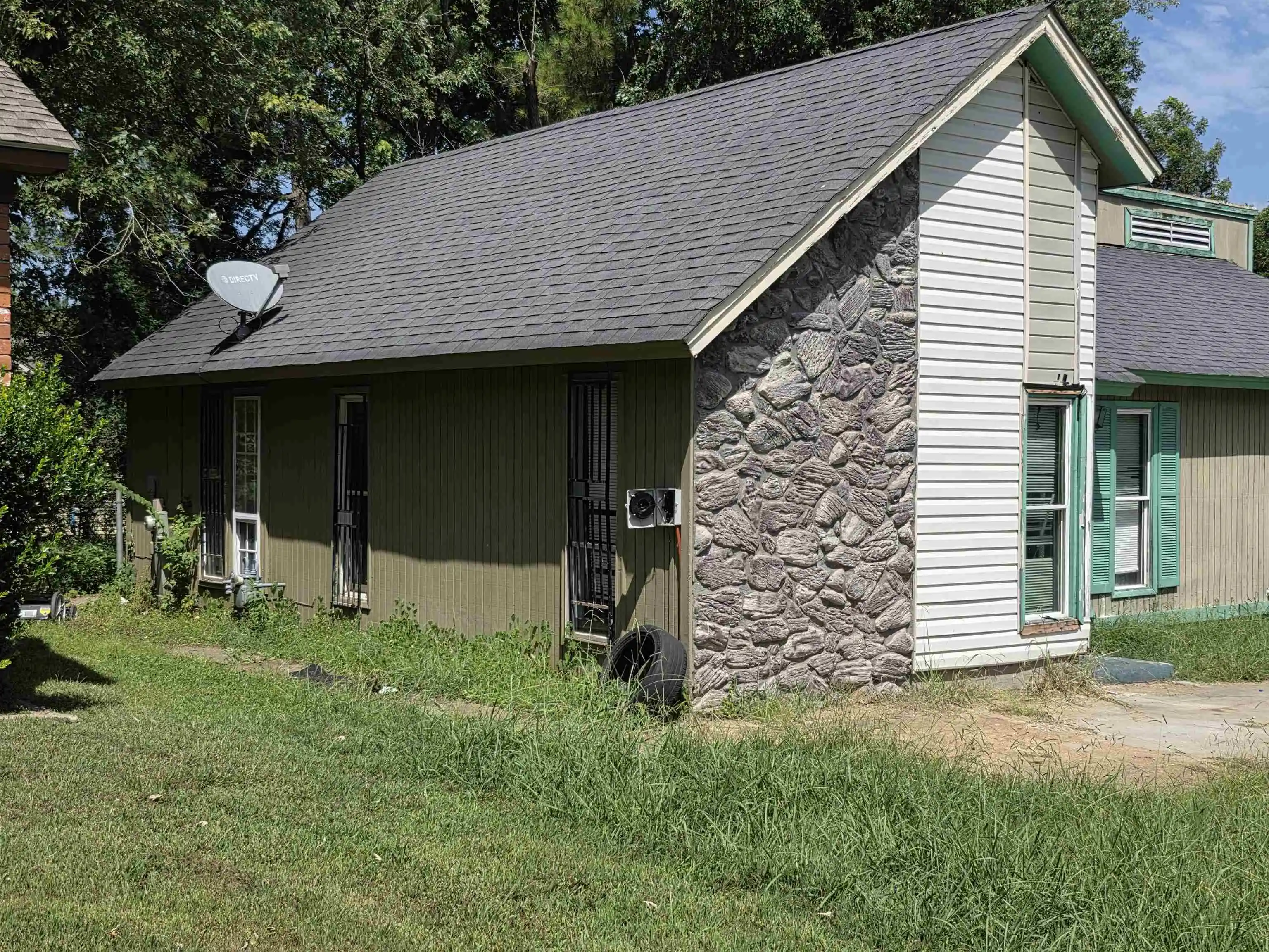 Photo 2 of Single family home for sale at 5088 Breckenwood Dr, Memphis, TN 38127 | MLS# 10228532 | Listing updated on 2026-08-28