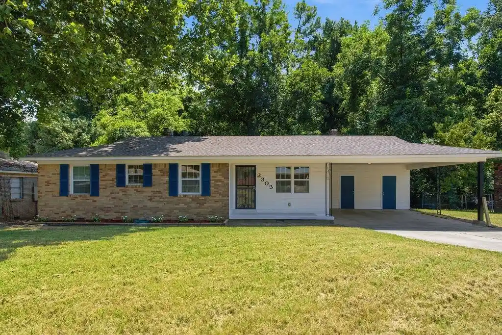 Photo 1 of Single family home for sale at 2303 St Elmo Ave, Memphis, TN 38127 | MLS# 10228534 | Listing updated on 2026-10-06