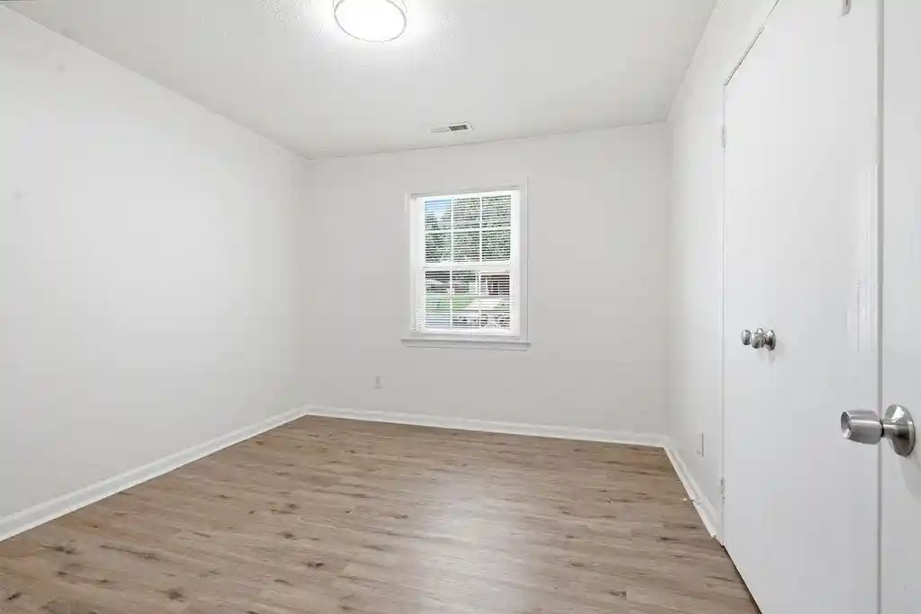 Photo 2 of Single family home for sale at 2303 St Elmo Ave, Memphis, TN 38127 | MLS# 10228534 | Listing updated on 2026-10-06