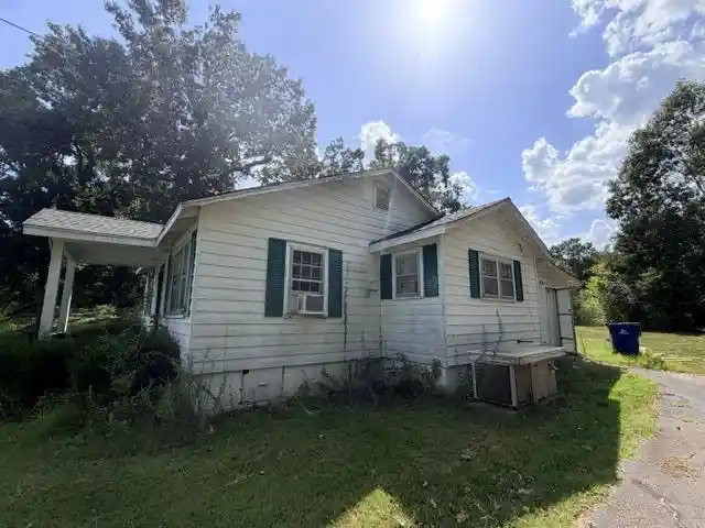 Photo 3 of Single family home for sale at 623 Cravens Rd, Savannah, TN 38372 | MLS# 10228561 | Listing updated on 2026-08-17