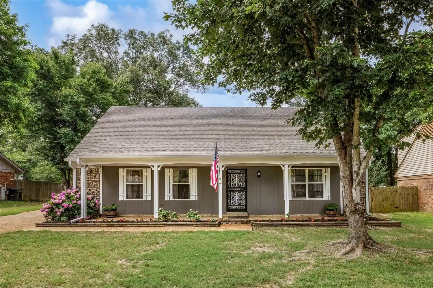 1st image of 5743 Robin Hop Dr, Bartlett, TN 38134 | MLS# 10228585