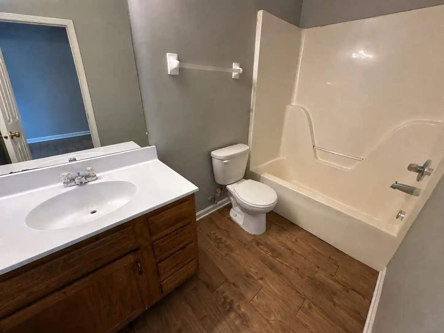 Photo 2 of Single family home for sale at 3923 Autumn Harvest Ln, Memphis, TN 38125 | MLS# 10228620 | Listing updated on 2026-08-27
