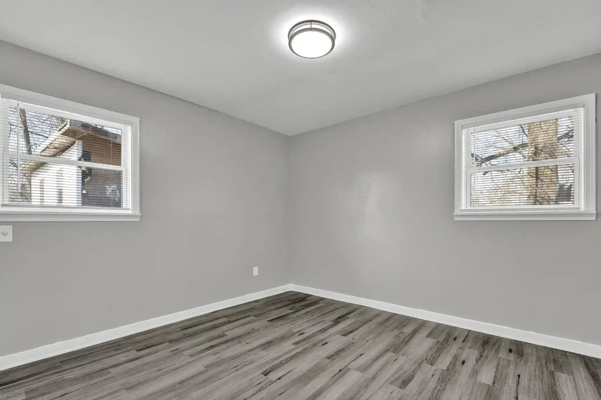 3rd image of 2272 Marble Ave, Memphis, TN 38108 | MLS# 10228623
