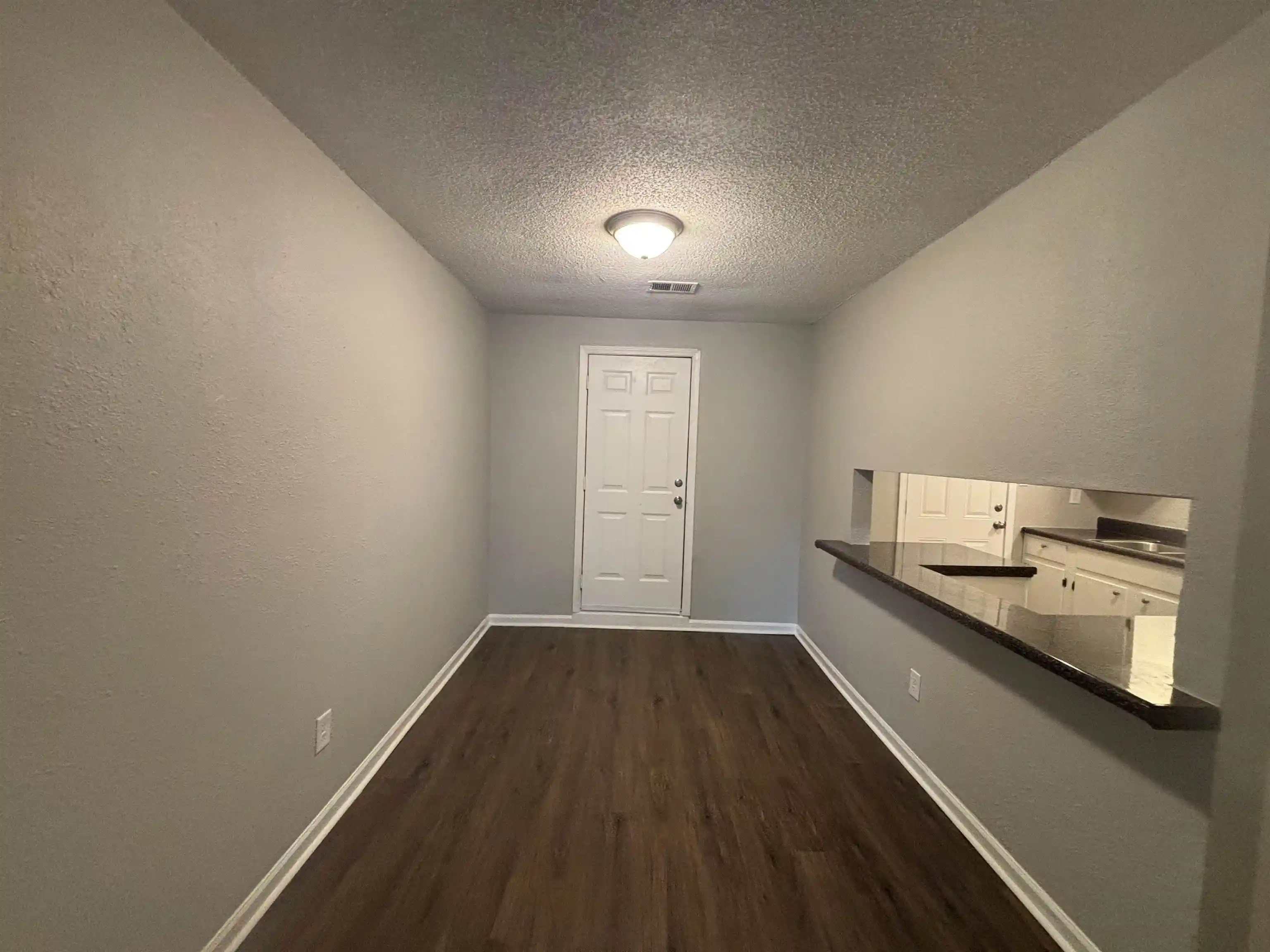 Photo 2 of Single family home for sale at 2986 Lake Park Rd, Memphis, TN 38127 | MLS# 10228626 | Listing updated on 2026-09-15