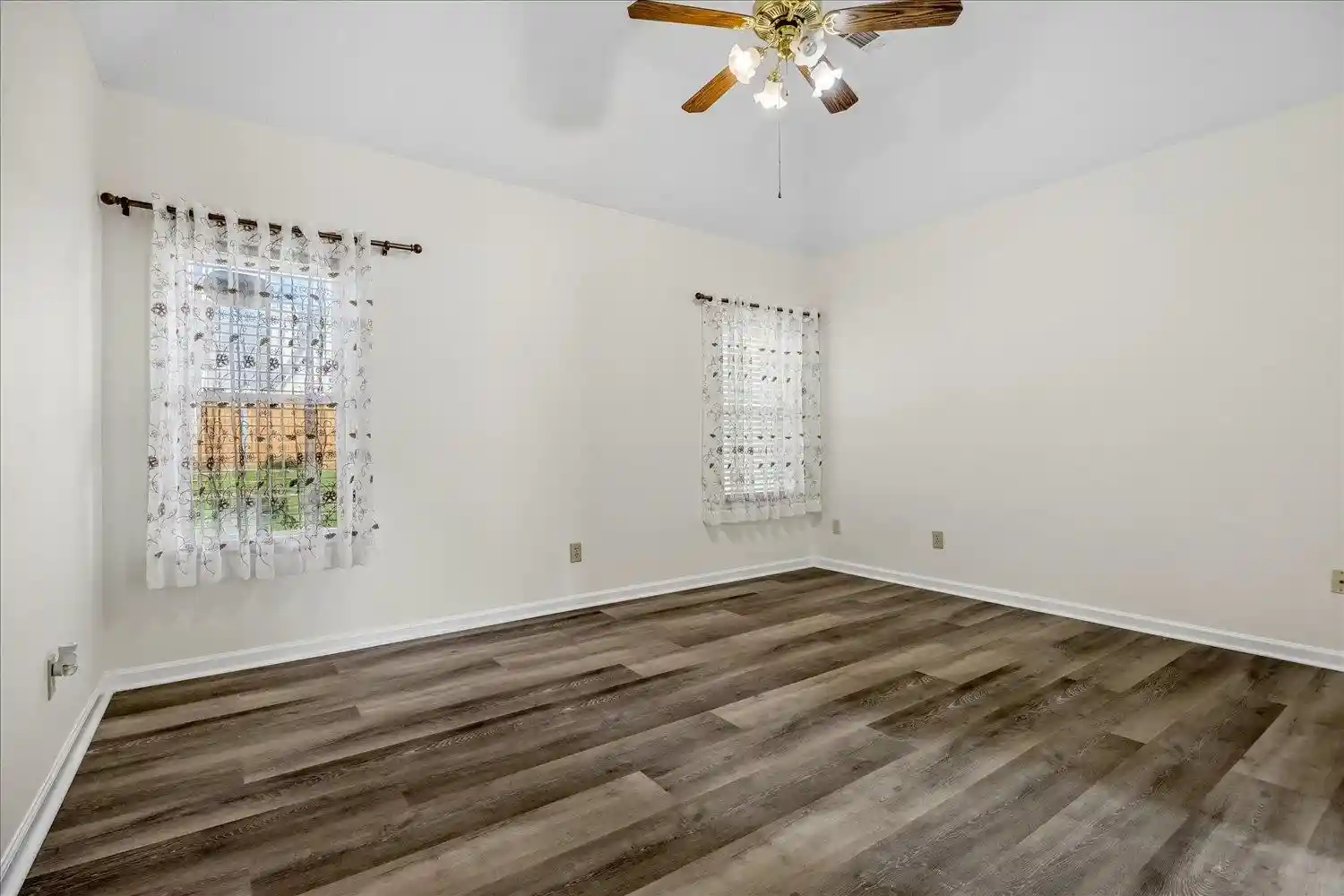 4th image of 3073 Long Bridge Ln, Arlington, TN 38002 | MLS# 10228635