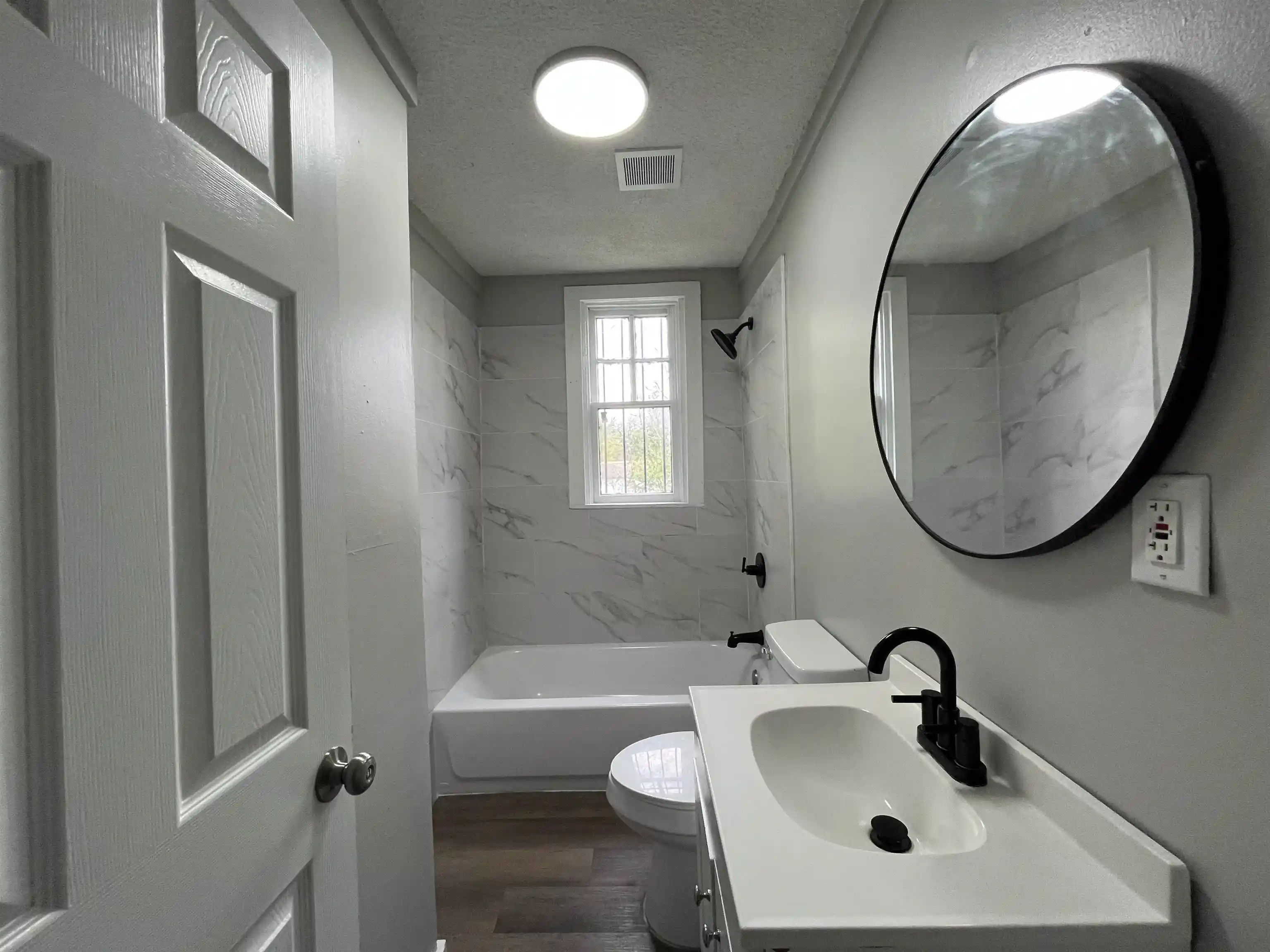 Photo 3 of Single family home for sale at 90 E Trigg Ave, Memphis, TN 38106 | MLS# 10228653 | Listing updated on 2026-08-18