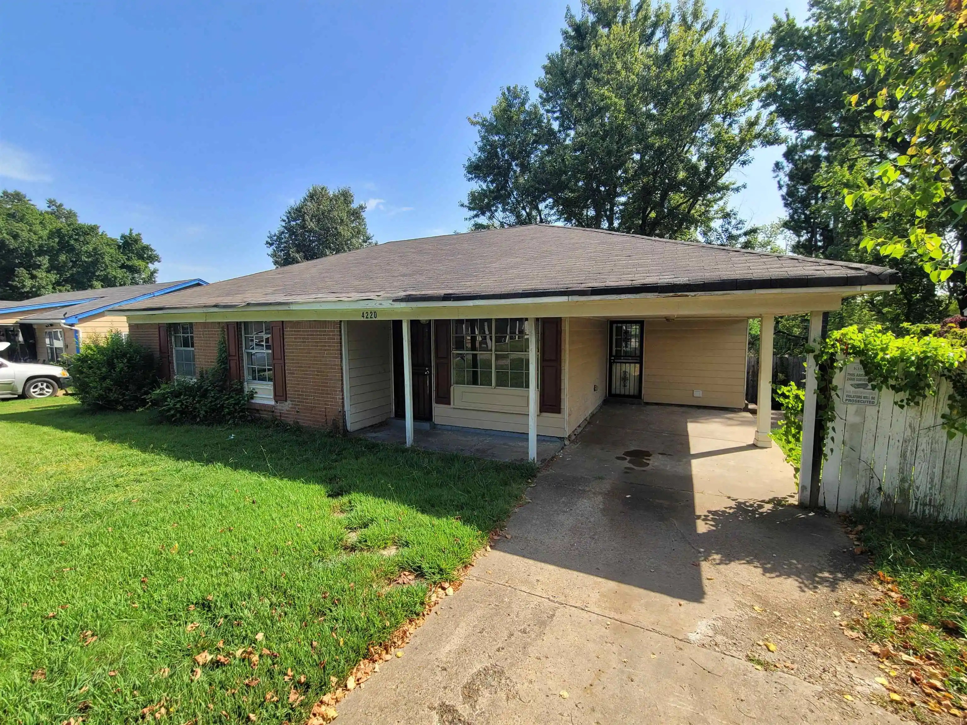 Photo 1 of Single family home for sale at 4220 Nam Ni Dr, Memphis, TN 38128 | MLS# 10228665 | Listing updated on 2026-08-26