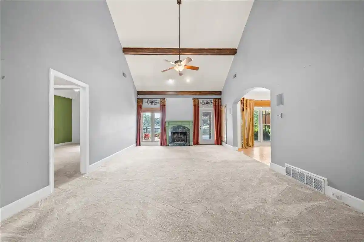 Photo 2 of Single family home for sale at 1081 Mirror Lake Ln, Cordova, TN 38018 | MLS# 10228687 | Listing updated on 2026-09-29